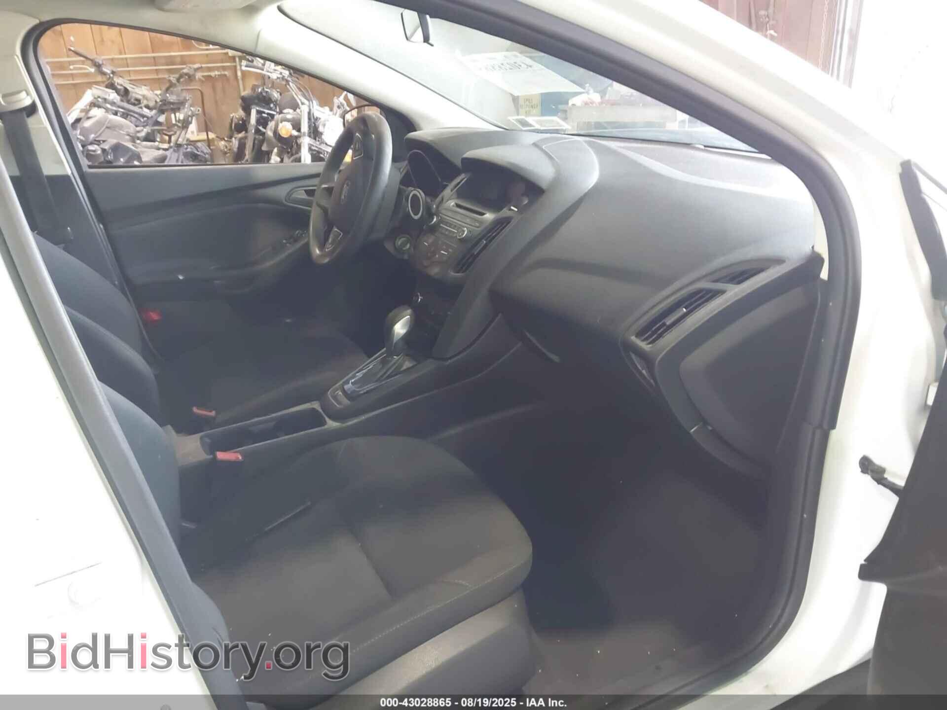 2017 FORD FOCUS - VIN: 1FADP3E24HL322116 - Фото 5