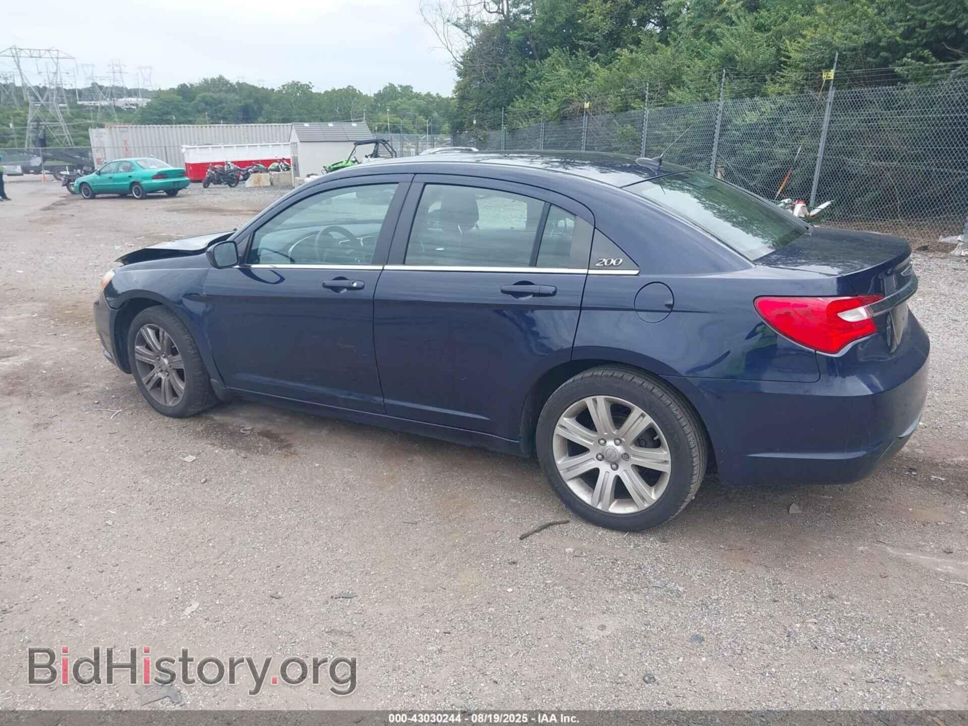 2013 CHRYSLER 200 - VIN: 1C3CCBABXDN704610 - Фото 3