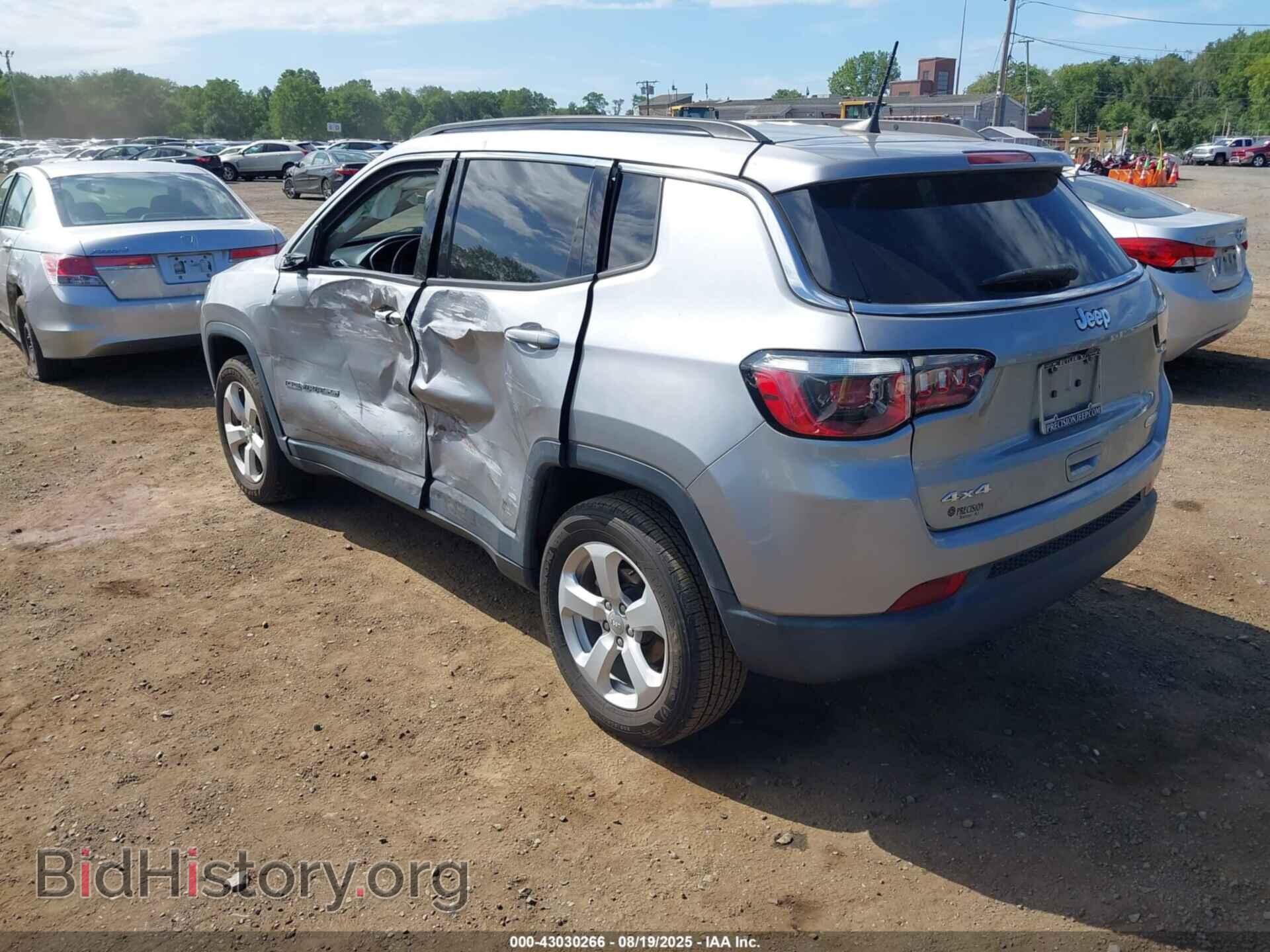 2019 JEEP COMPASS - VIN: 3C4NJDBB4KT647418 - Фото 3