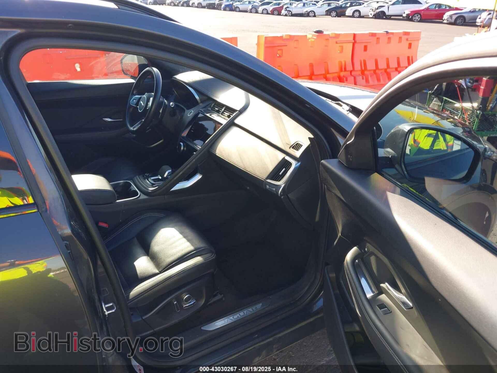 2021 JAGUAR E-PACE - VIN: SADF12GX6M1027570 - Фото 5