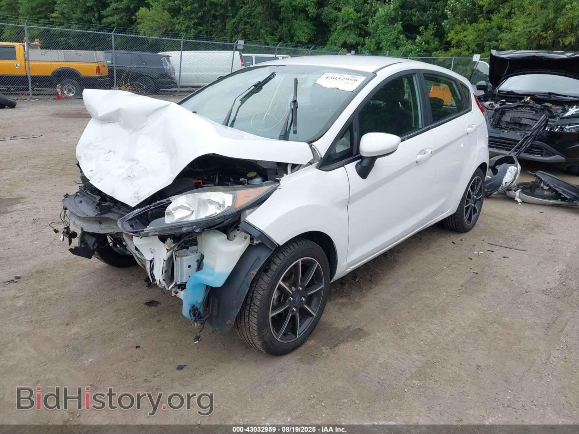 2017 FORD FIESTA - VIN: 3FADP4EJ6HM109423 - Фото 2