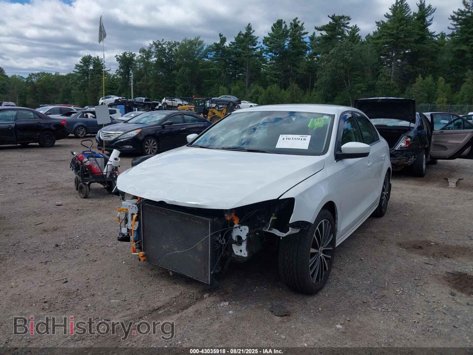 2017 VOLKSWAGEN JETTA - VIN: 3VW2B7AJ1HM400657 - Фото 2