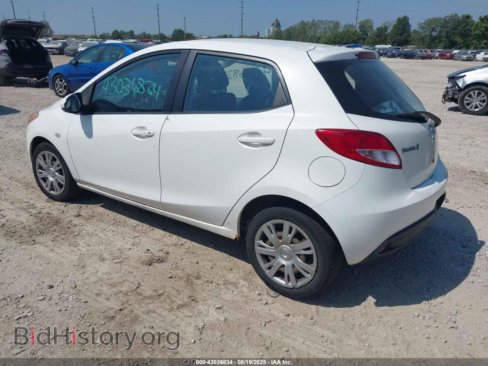 2014 MAZDA MAZDA2 - VIN: JM1DE1KZ4E0183897 - Фото 3