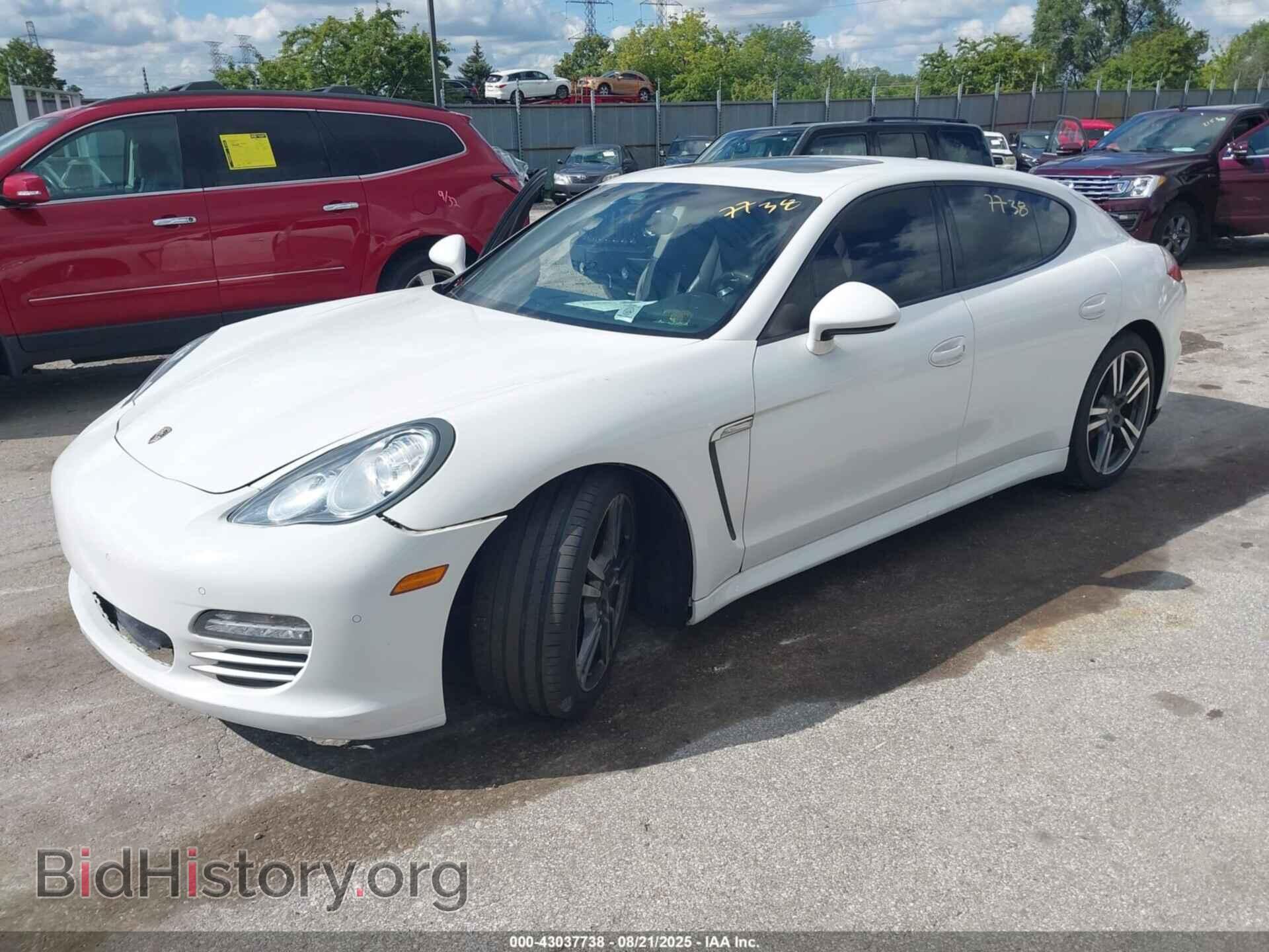 2011 PORSCHE PANAMERA - VIN: WP0AA2A72BL011785 - Фото 2