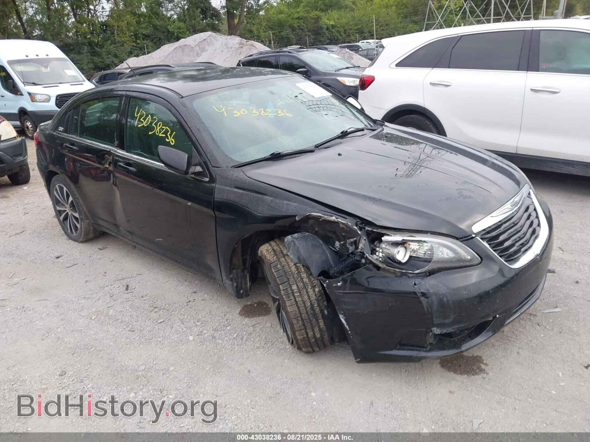 Фотография 1C3CCBCG8DN689985 - CHRYSLER 200 2013