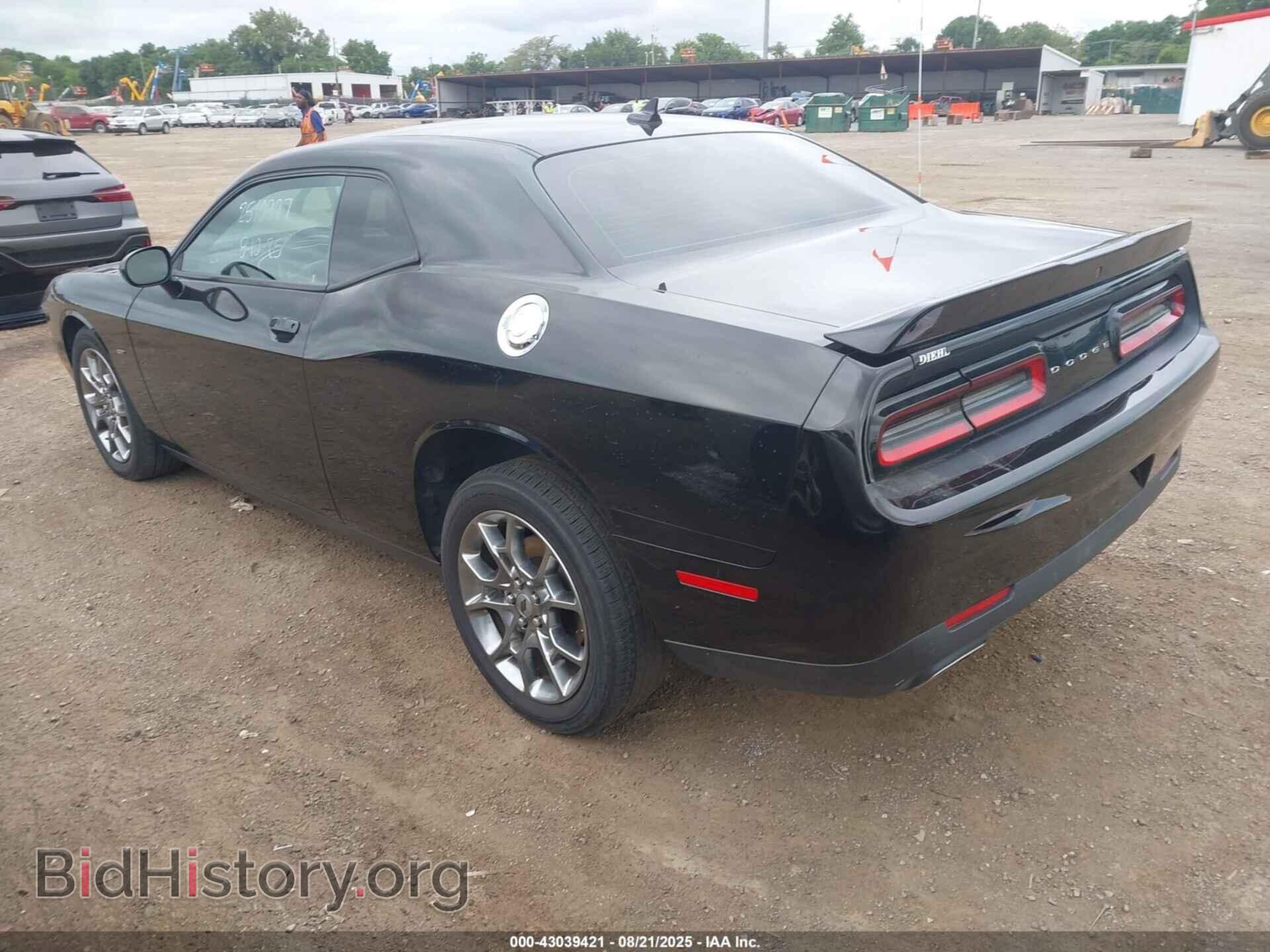 2017 DODGE CHALLENGER - VIN: 2C3CDZGG2HH592814 - Фото 3