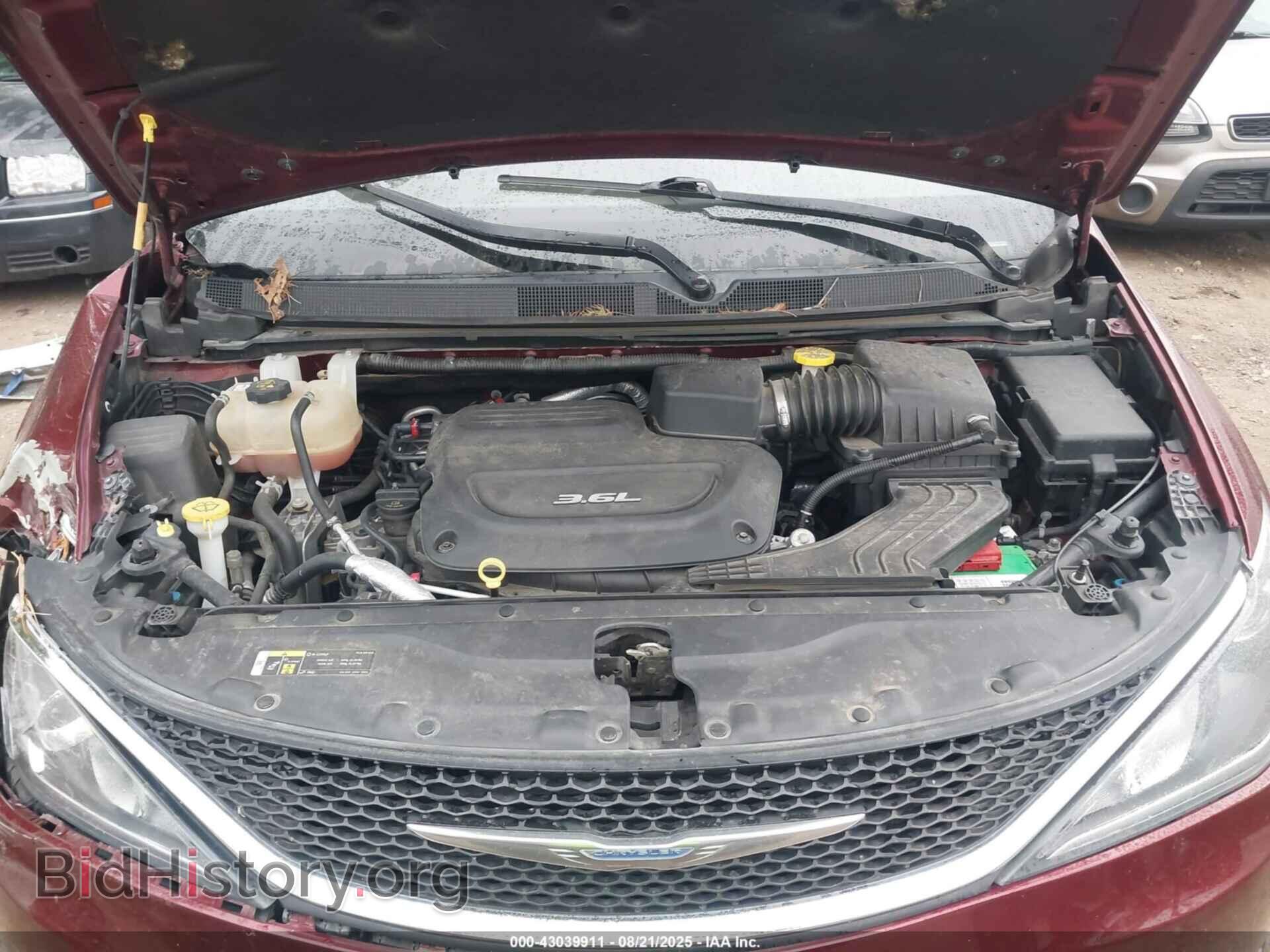 2018 CHRYSLER PACIFICA - VIN: 2C4RC1EG4JR157533 - Фото 10