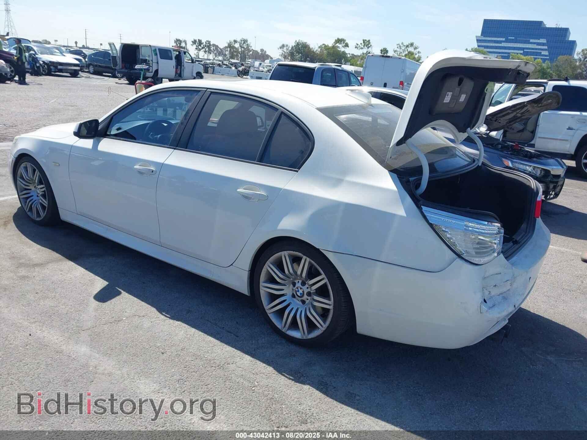 2010 BMW 550I - VIN: WBANW5C55ACT57230 - Фото 3