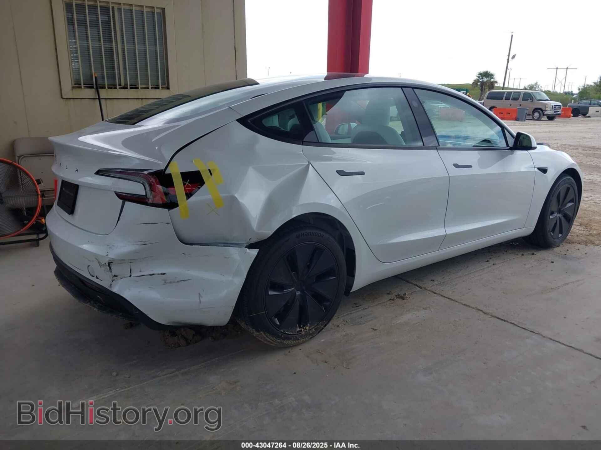 2025 TESLA MODEL 3 - VIN: 5YJ3E1EA3SF018972 - Фото 4