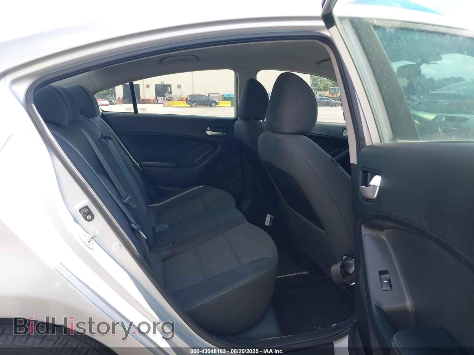 2018 KIA FORTE - VIN: 3KPFL4A73JE249079 - Фото 8