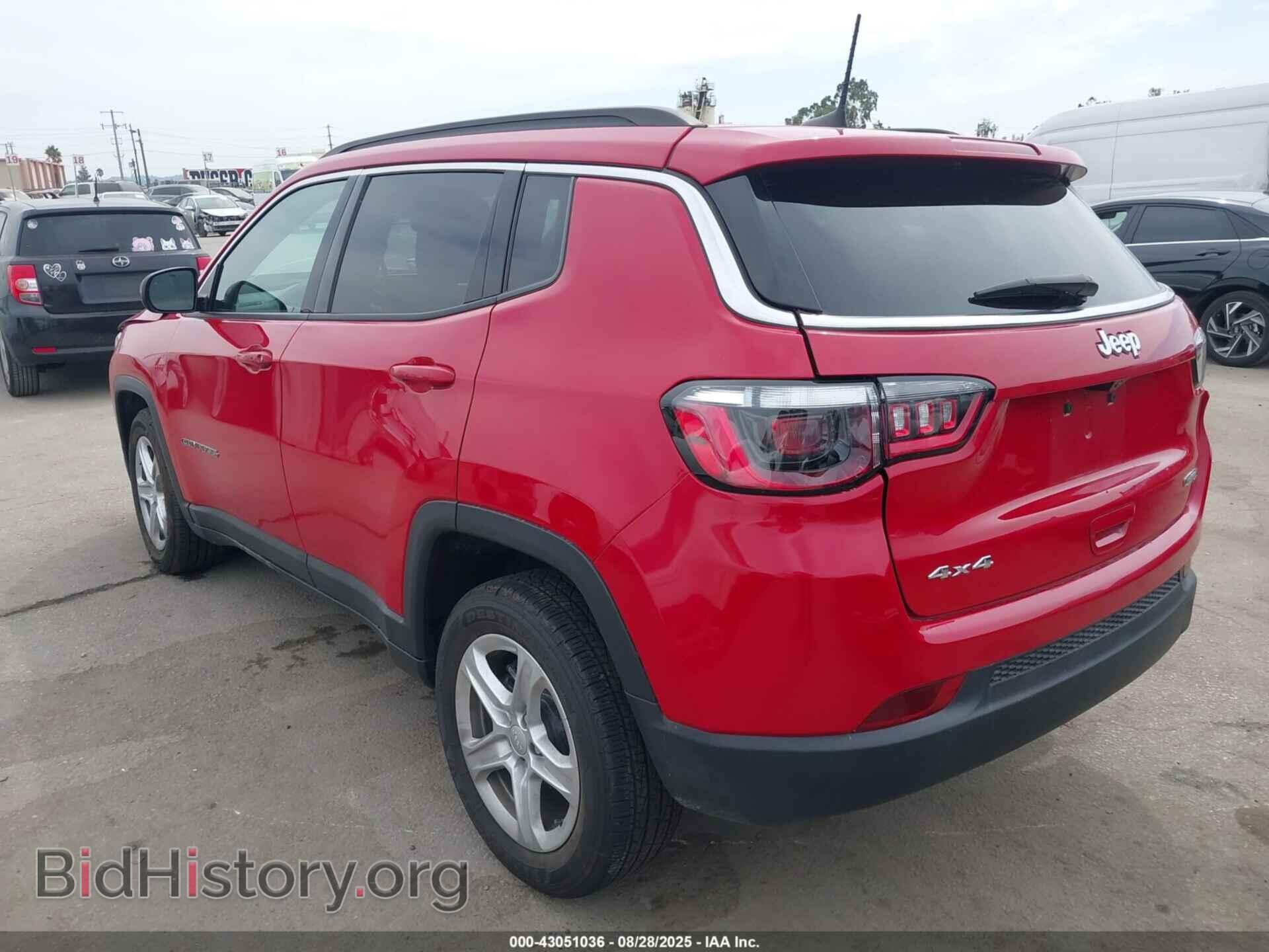 2024 JEEP COMPASS - VIN: 3C4NJDBN5RT586536 - Фото 3