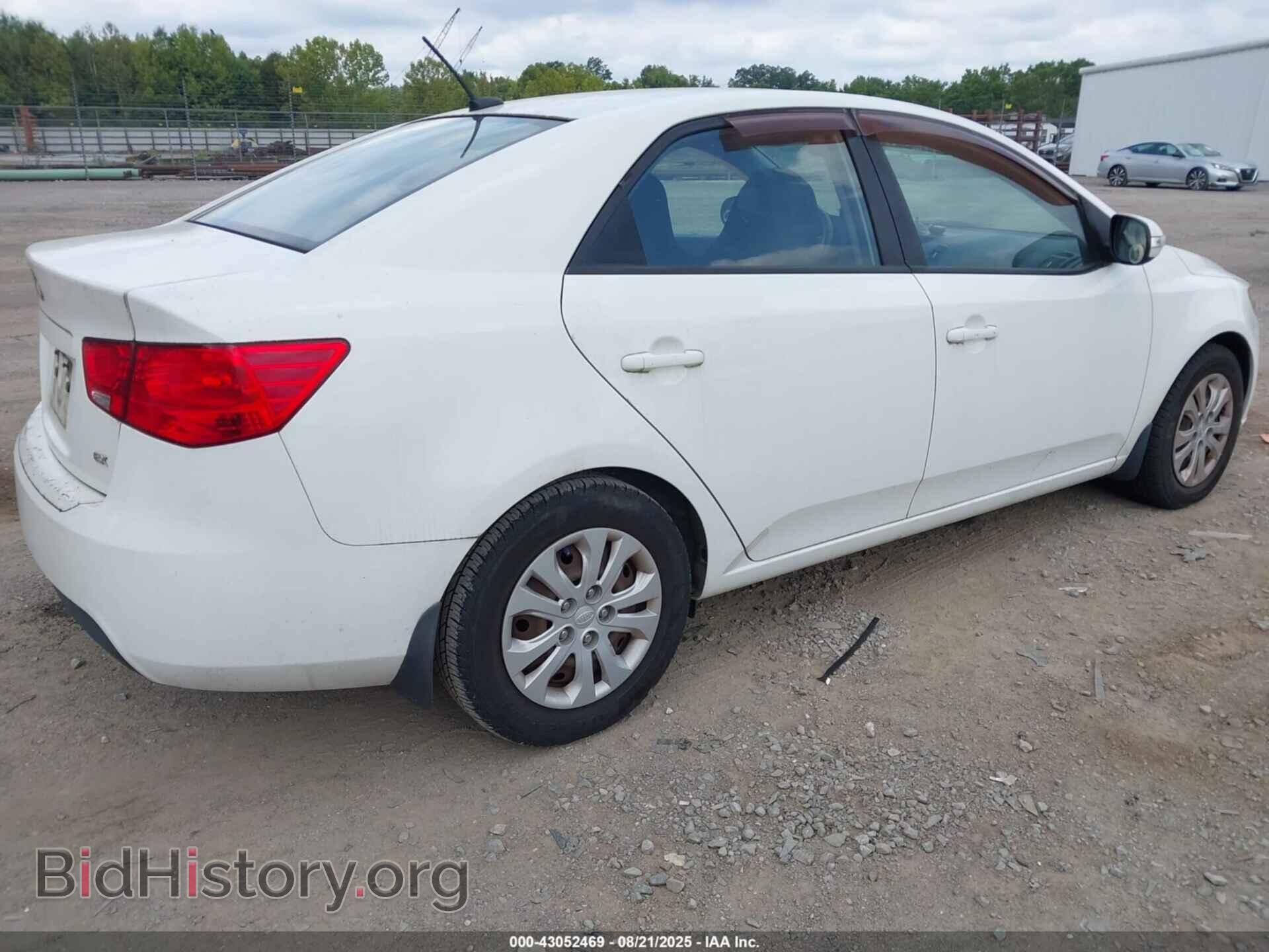 2010 KIA FORTE - VIN: KNAFU4A29A5876329 - Фото 4