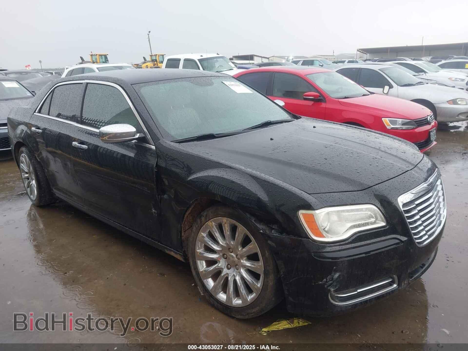 Фотография 2C3CCAAG1DH698856 - CHRYSLER 300 2013
