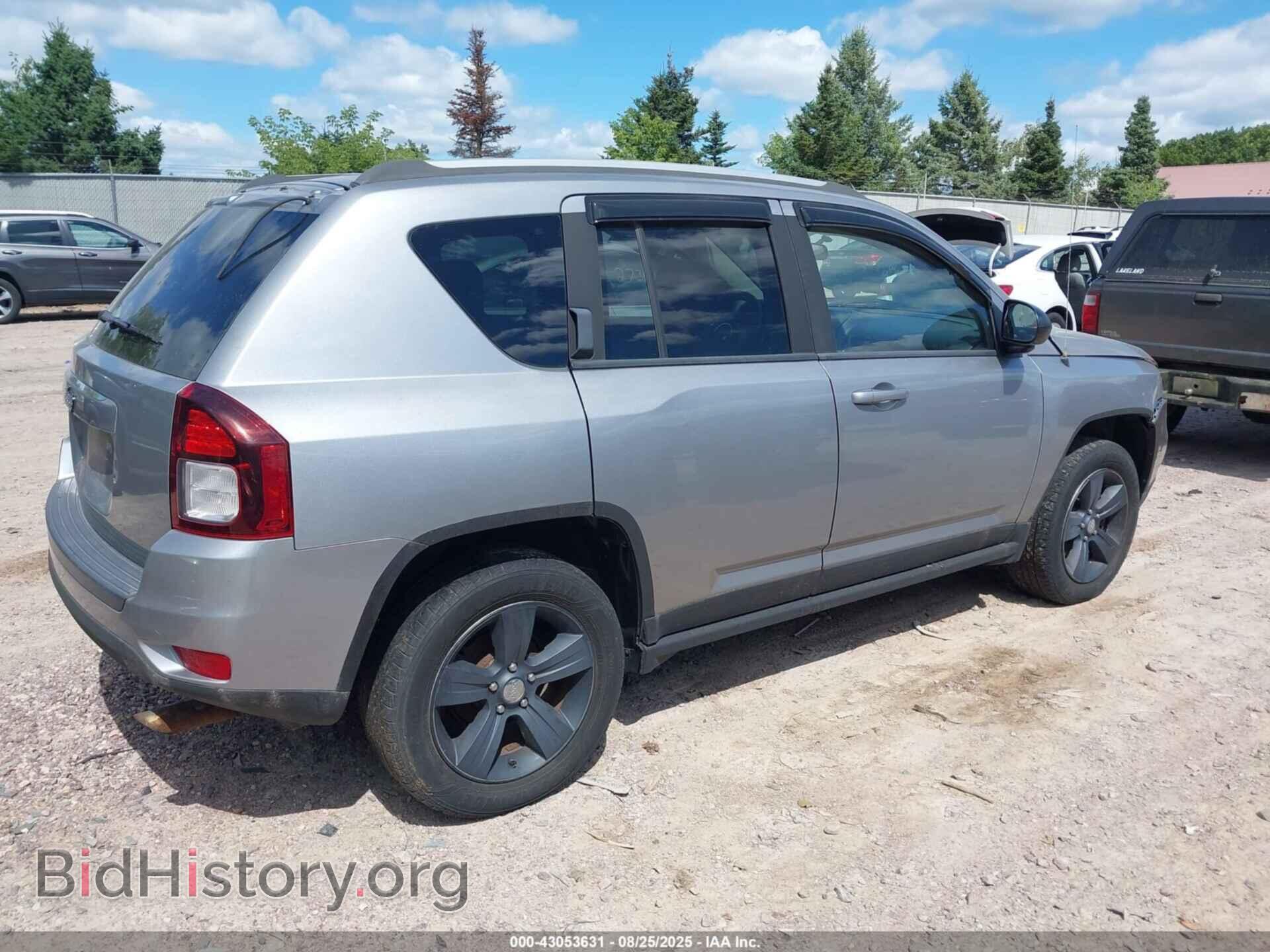 2015 JEEP COMPASS - VIN: 1C4NJDBB3FD317023 - Фото 4