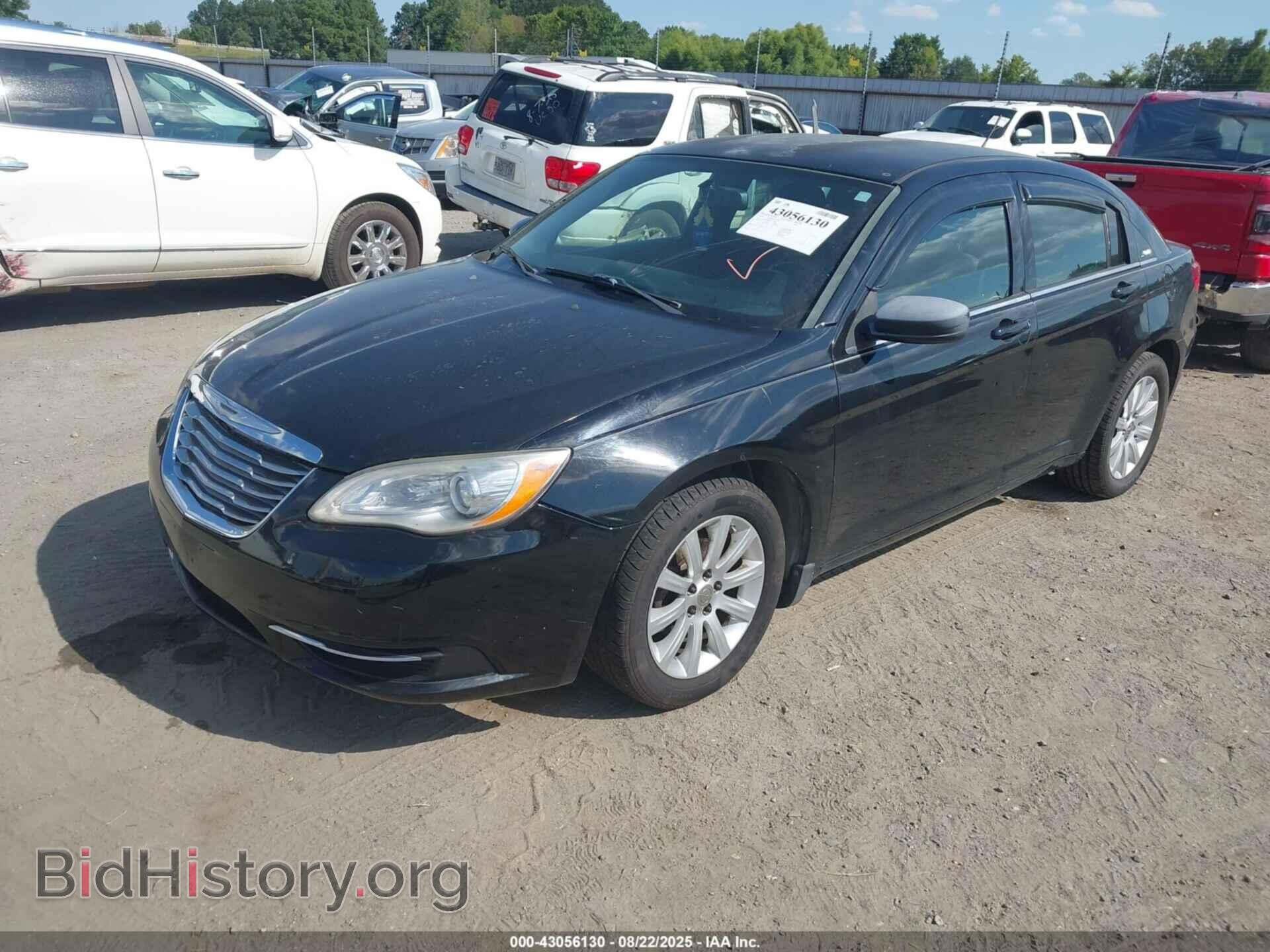 2013 CHRYSLER 200 - VIN: 1C3CCBBB6DN577448 - Фото 2