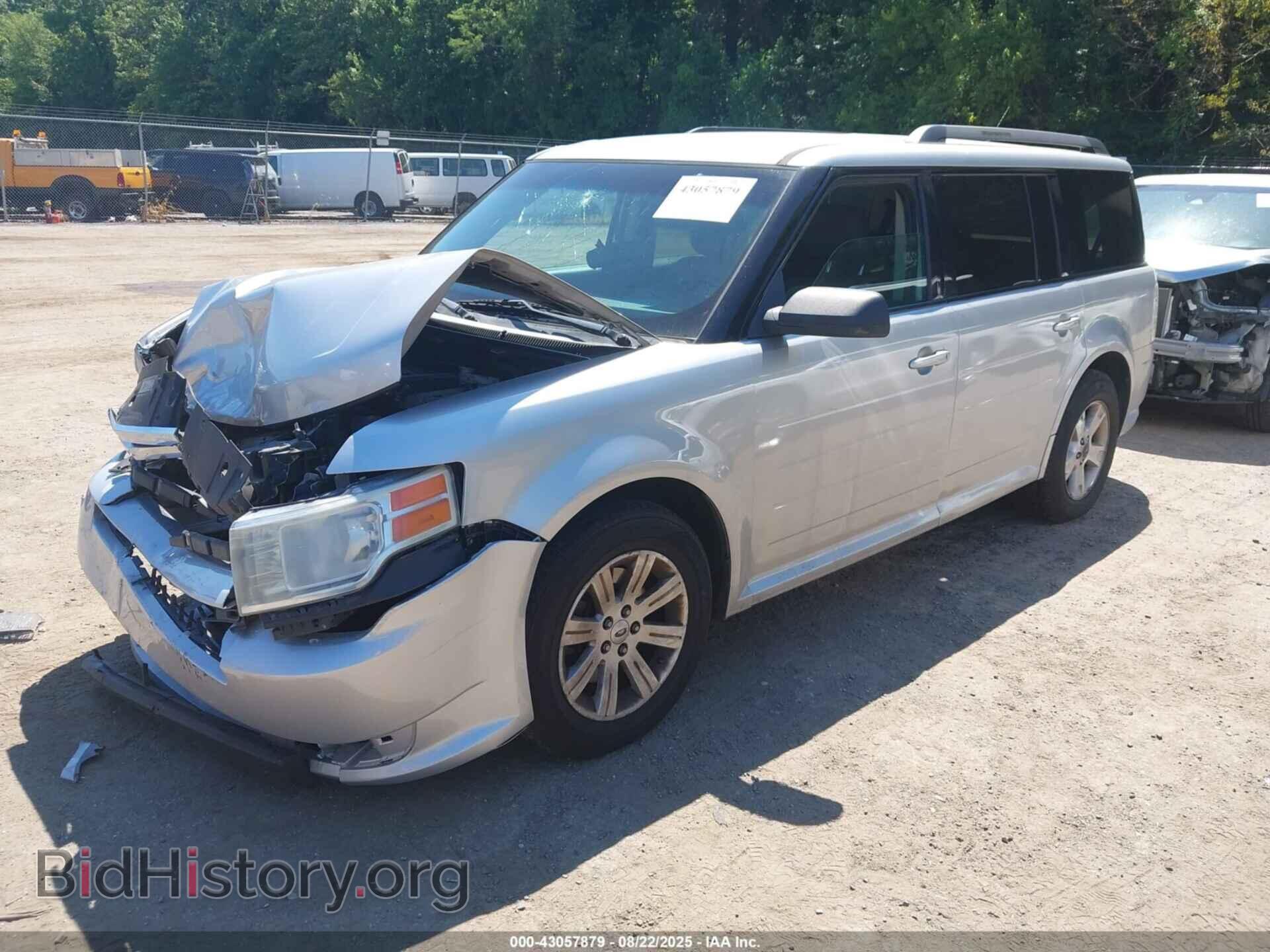 2011 FORD FLEX - VIN: 2FMGK5BC4BBD32162 - Photo 2