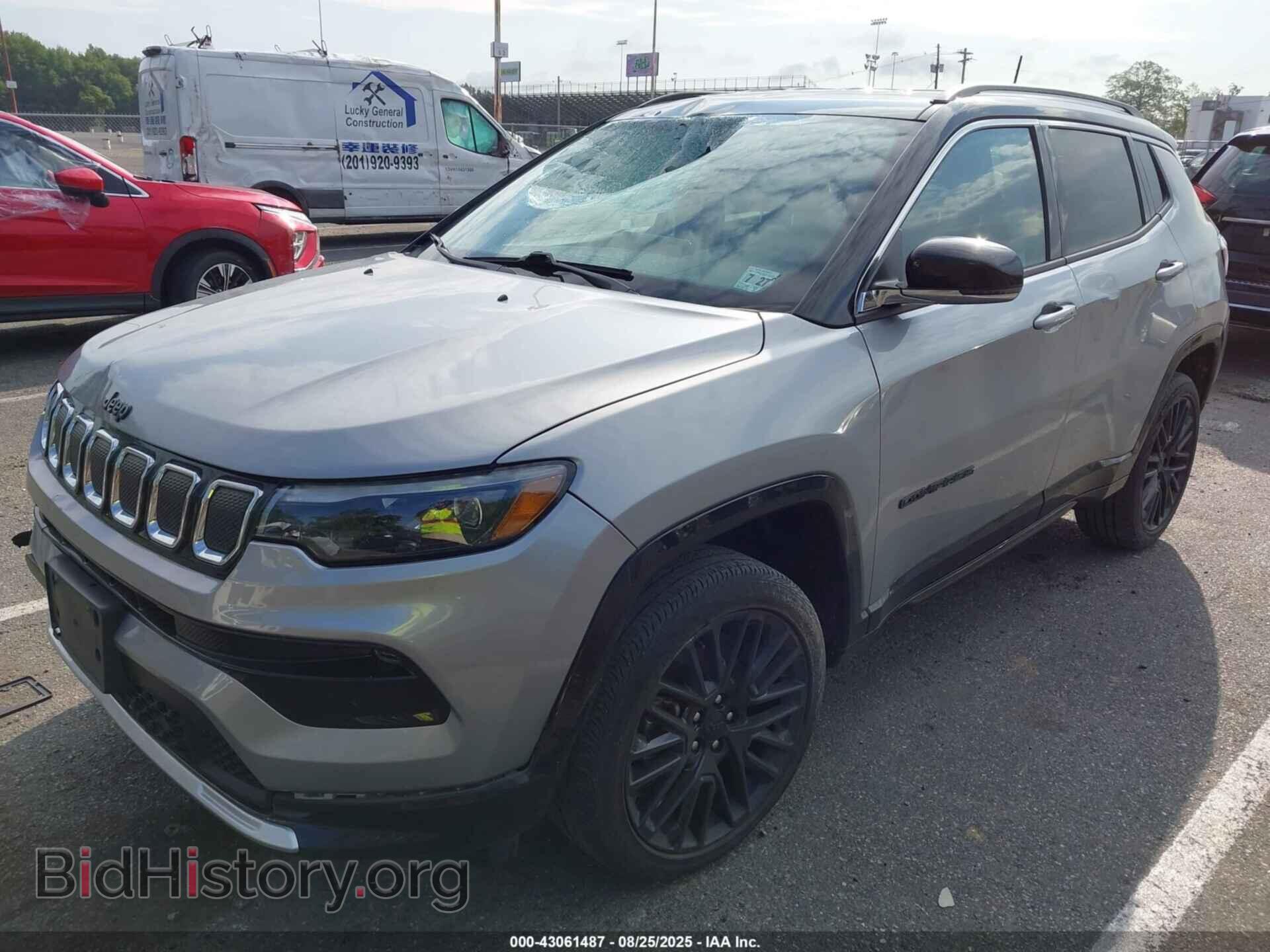 2015 JEEP COMPASS - VIN: 1C4NJDBB2FD225529 - Photo 2