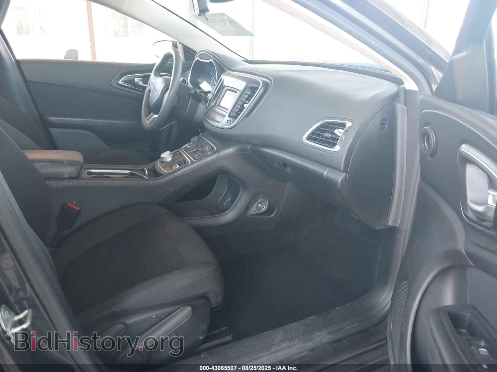 2016 CHRYSLER 200 - VIN: 1C3CCCAB6GN129268 - Фото 5