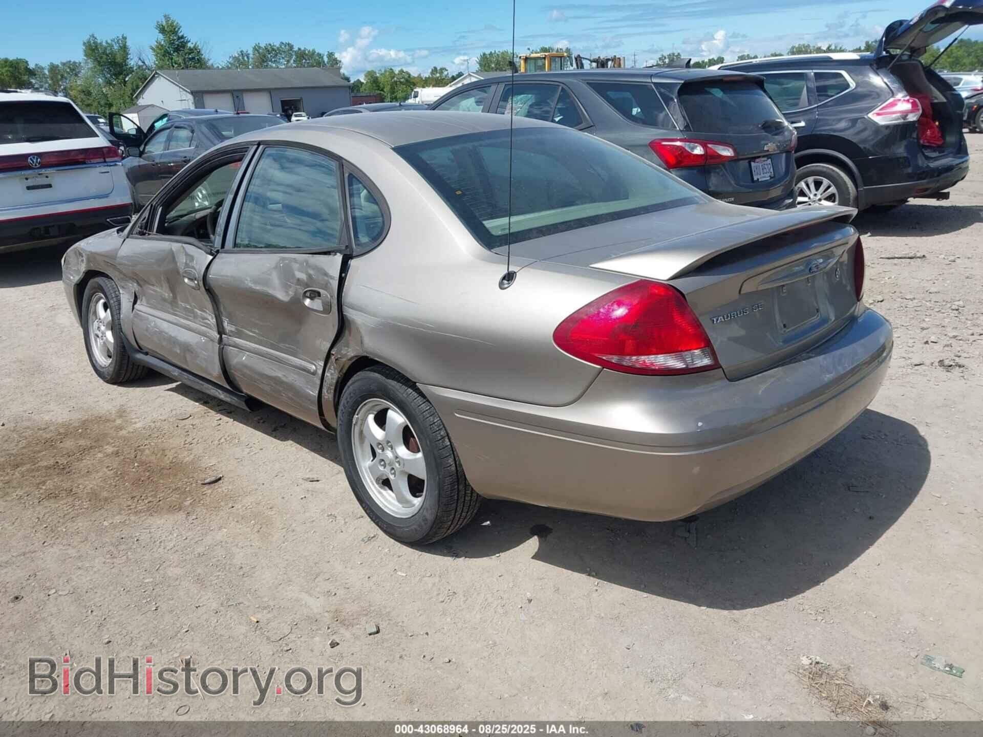 2005 FORD TAURUS - VIN: 1FAFP53245A282375 - Фото 3