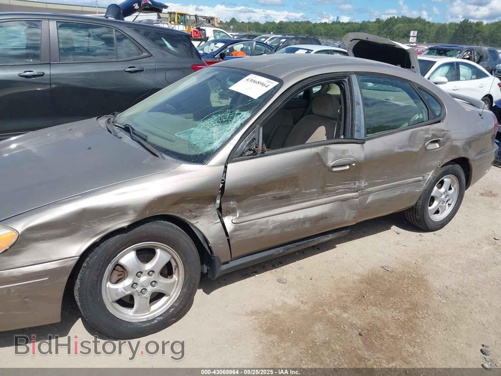 2005 FORD TAURUS - VIN: 1FAFP53245A282375 - Фото 6