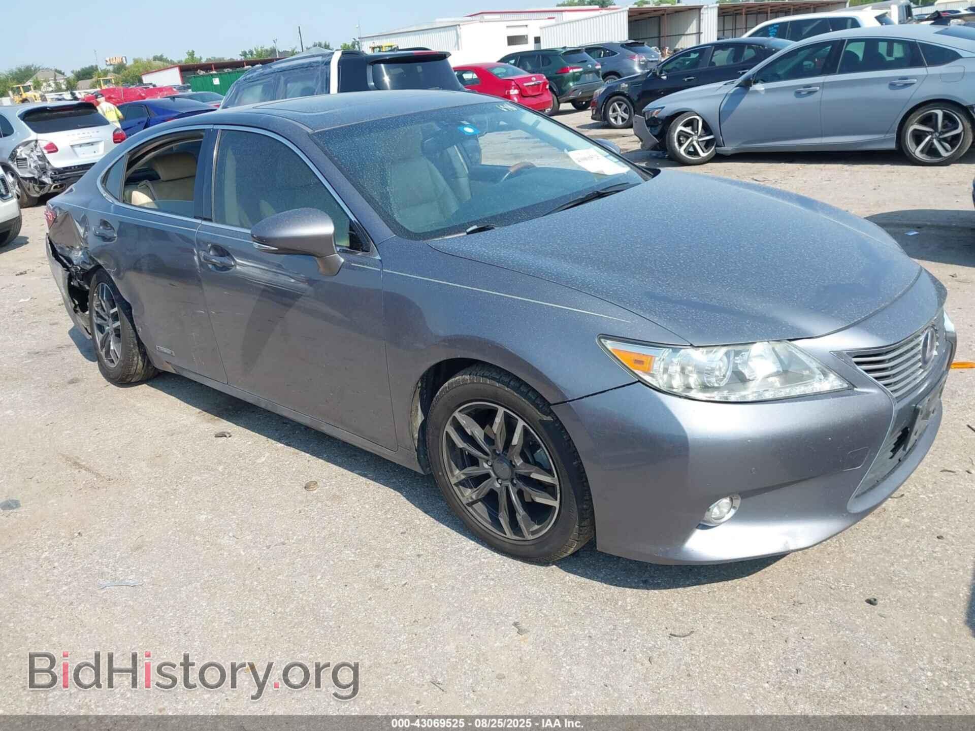 Фотография JTHBW1GG0E2076358 - LEXUS ES 300H 2014