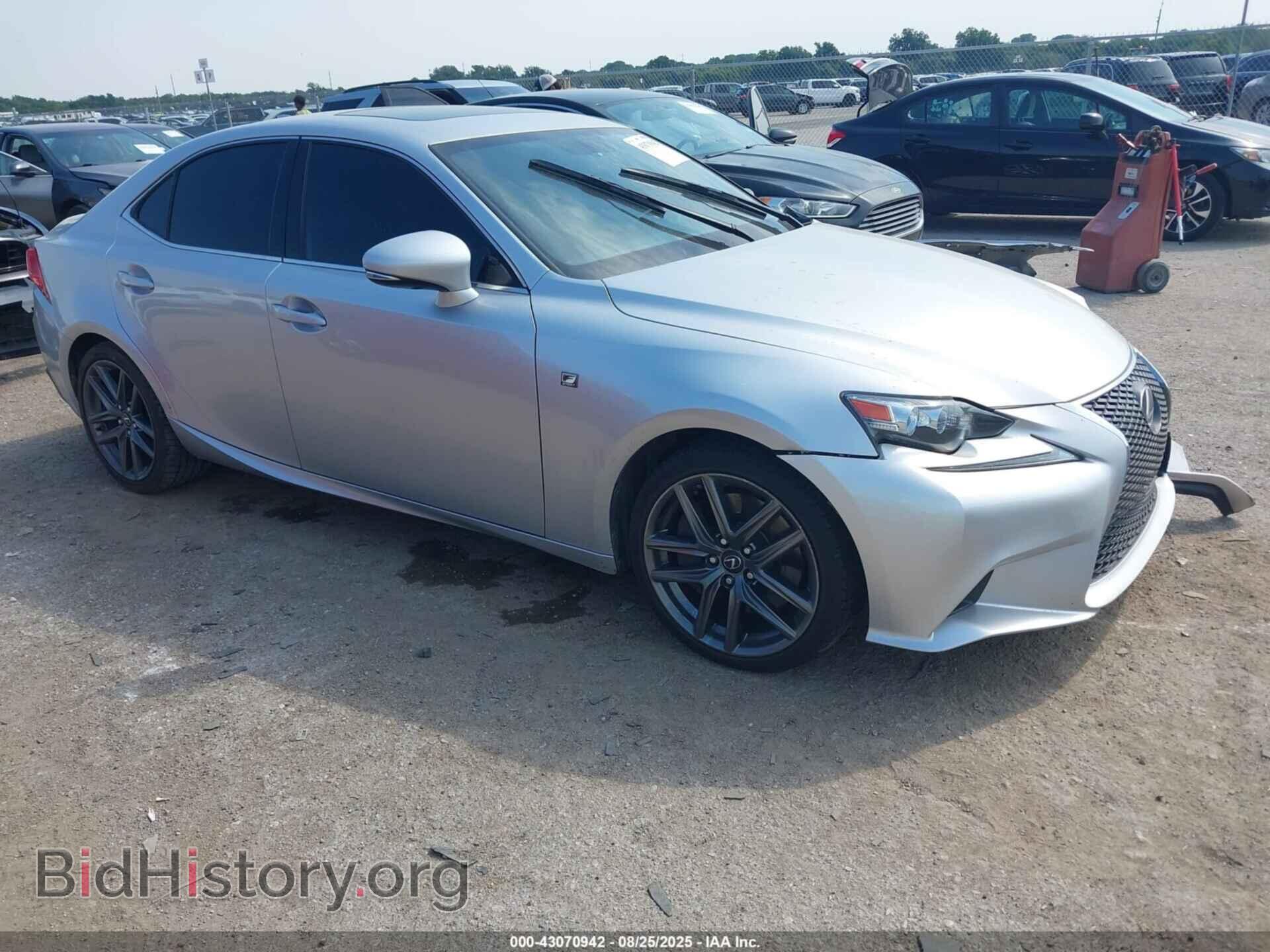 Фотография JTHBA1D24G5008945 - LEXUS IS 200T 2016