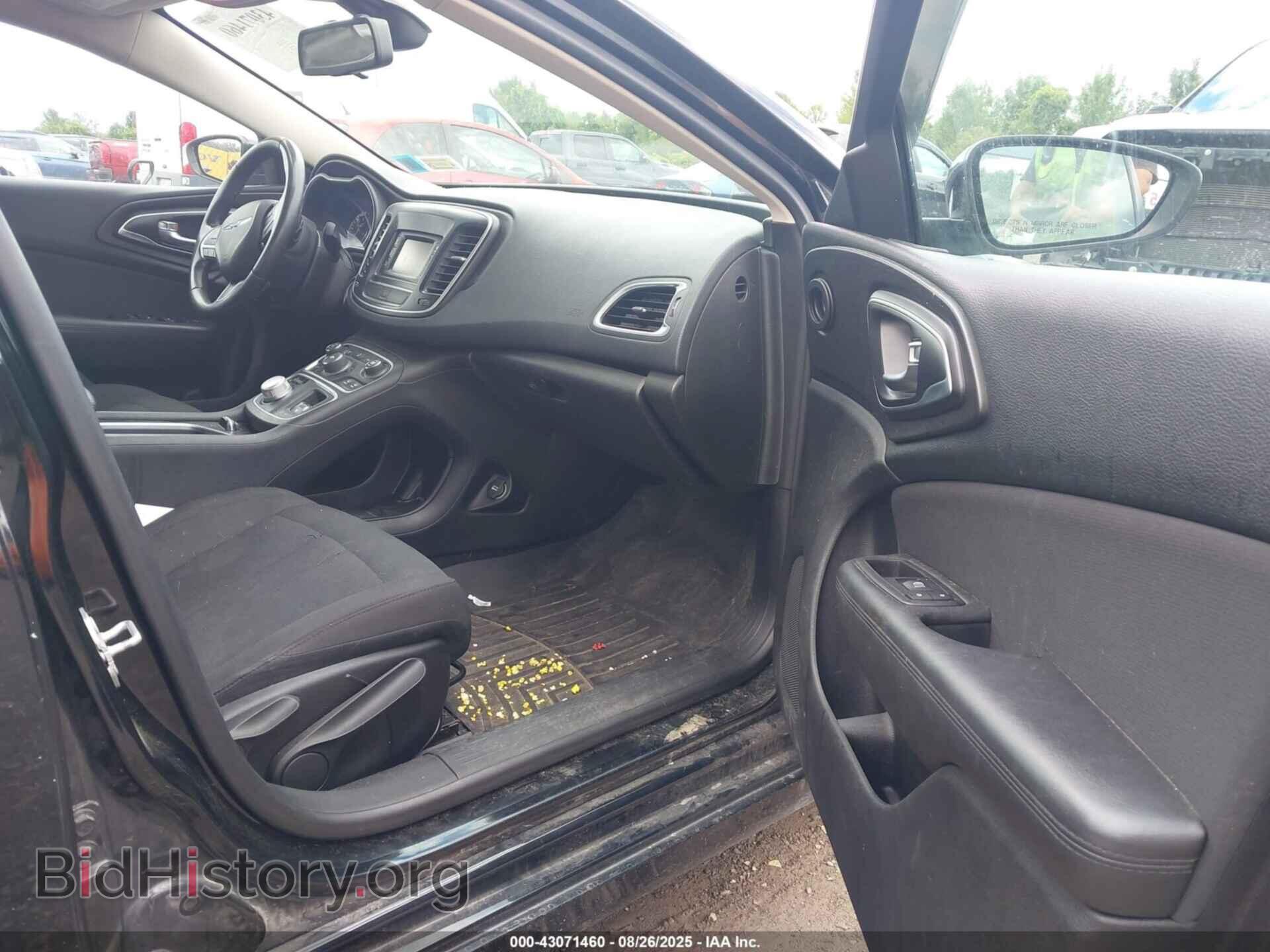 2016 CHRYSLER 200 - VIN: 1C3CCCAB2GN105694 - Фото 5
