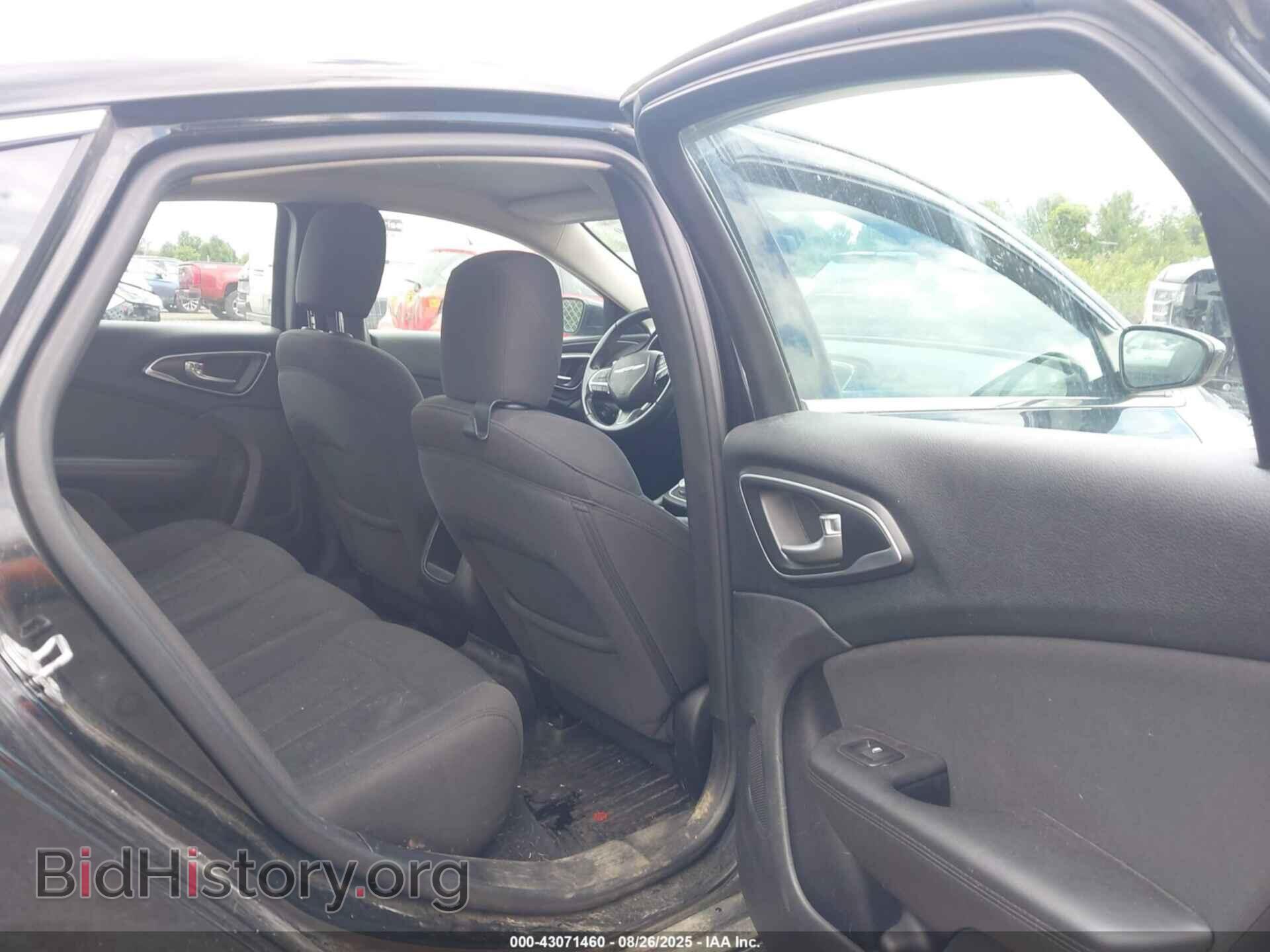 2016 CHRYSLER 200 - VIN: 1C3CCCAB2GN105694 - Фото 8