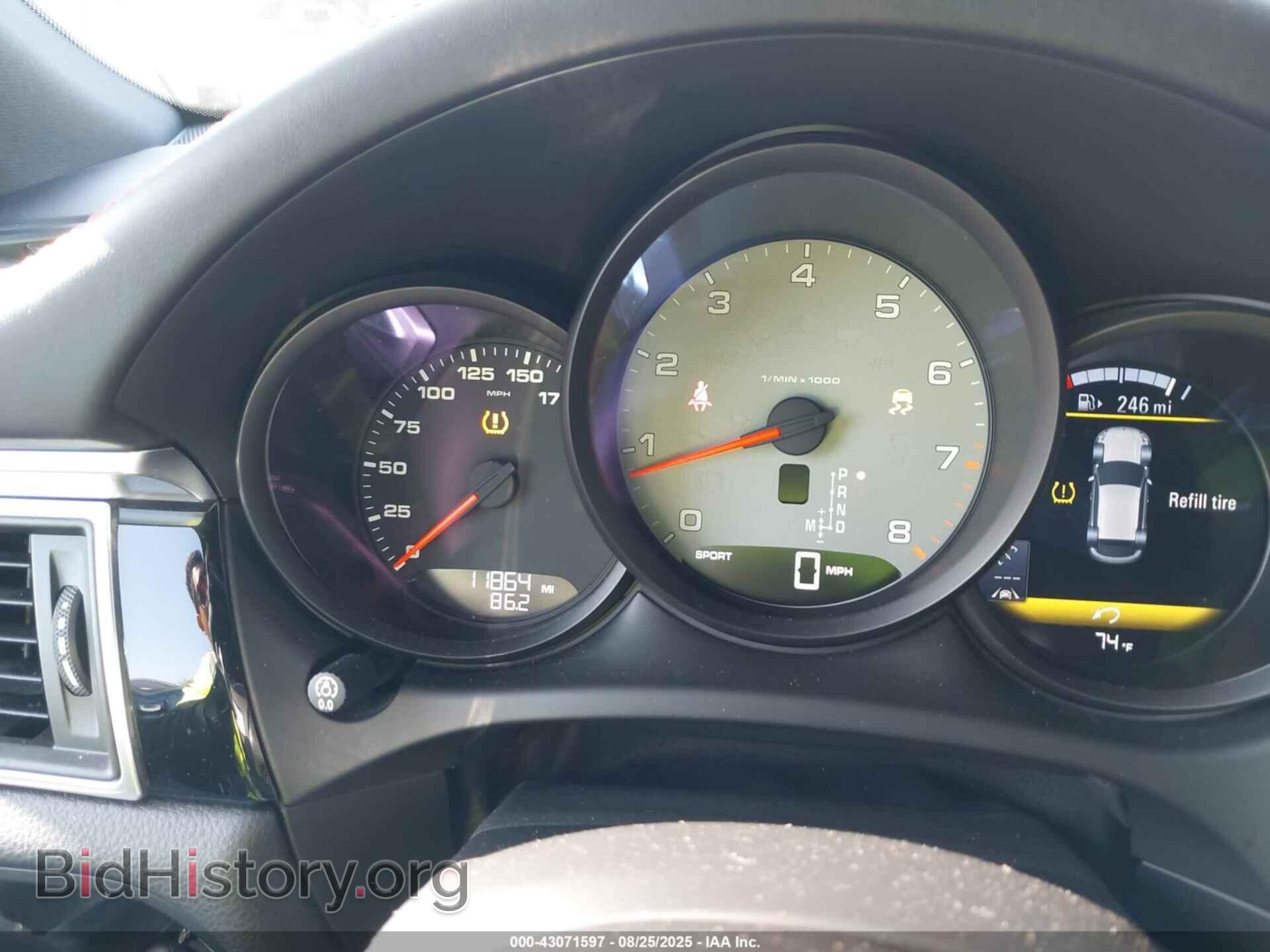 2017 PORSCHE MACAN - VIN: WP1AB2A52HLB14143 - Фото 7