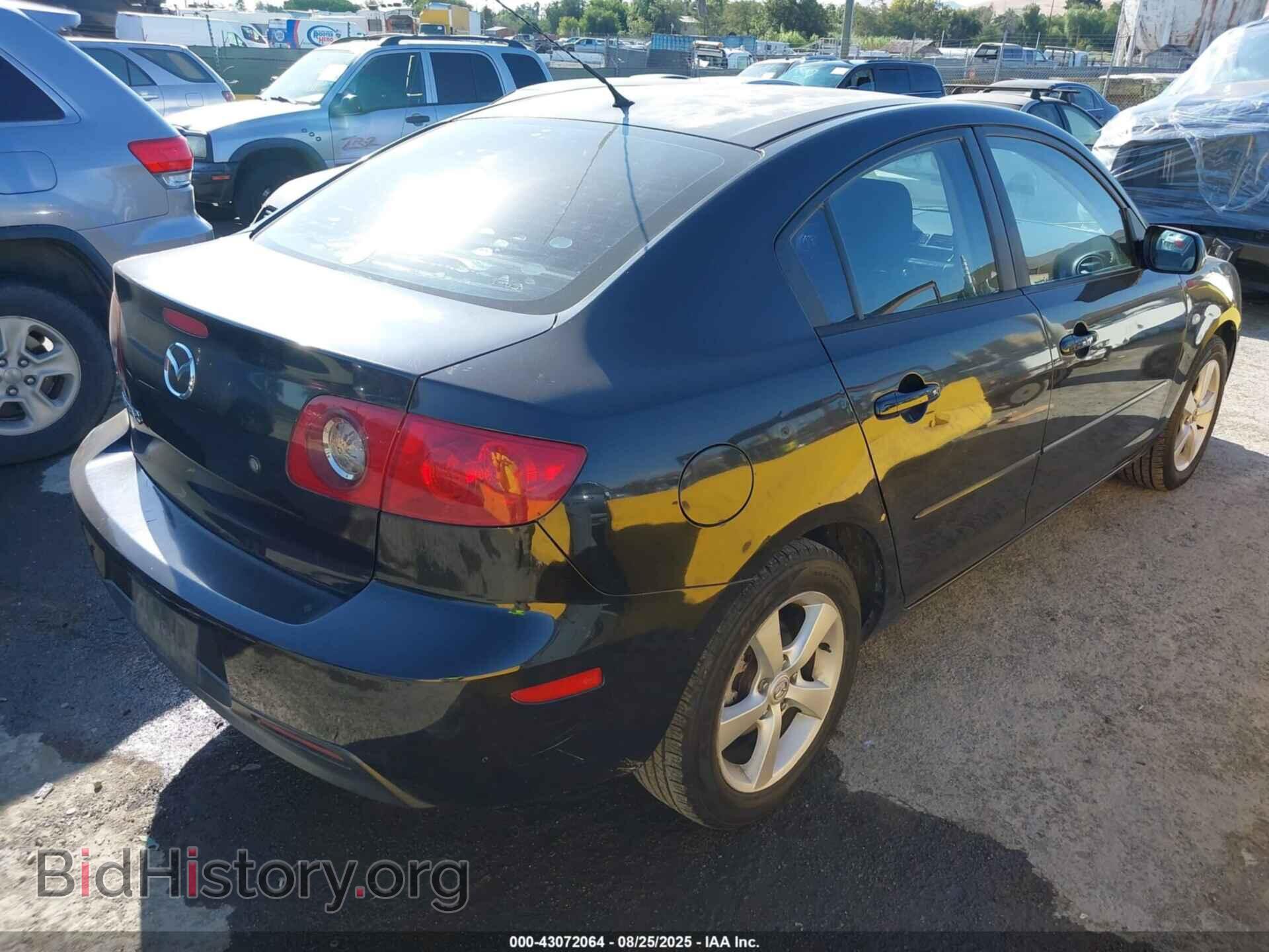 2006 MAZDA MAZDA3 - VIN: JM1BK12F061485916 - Фото 4