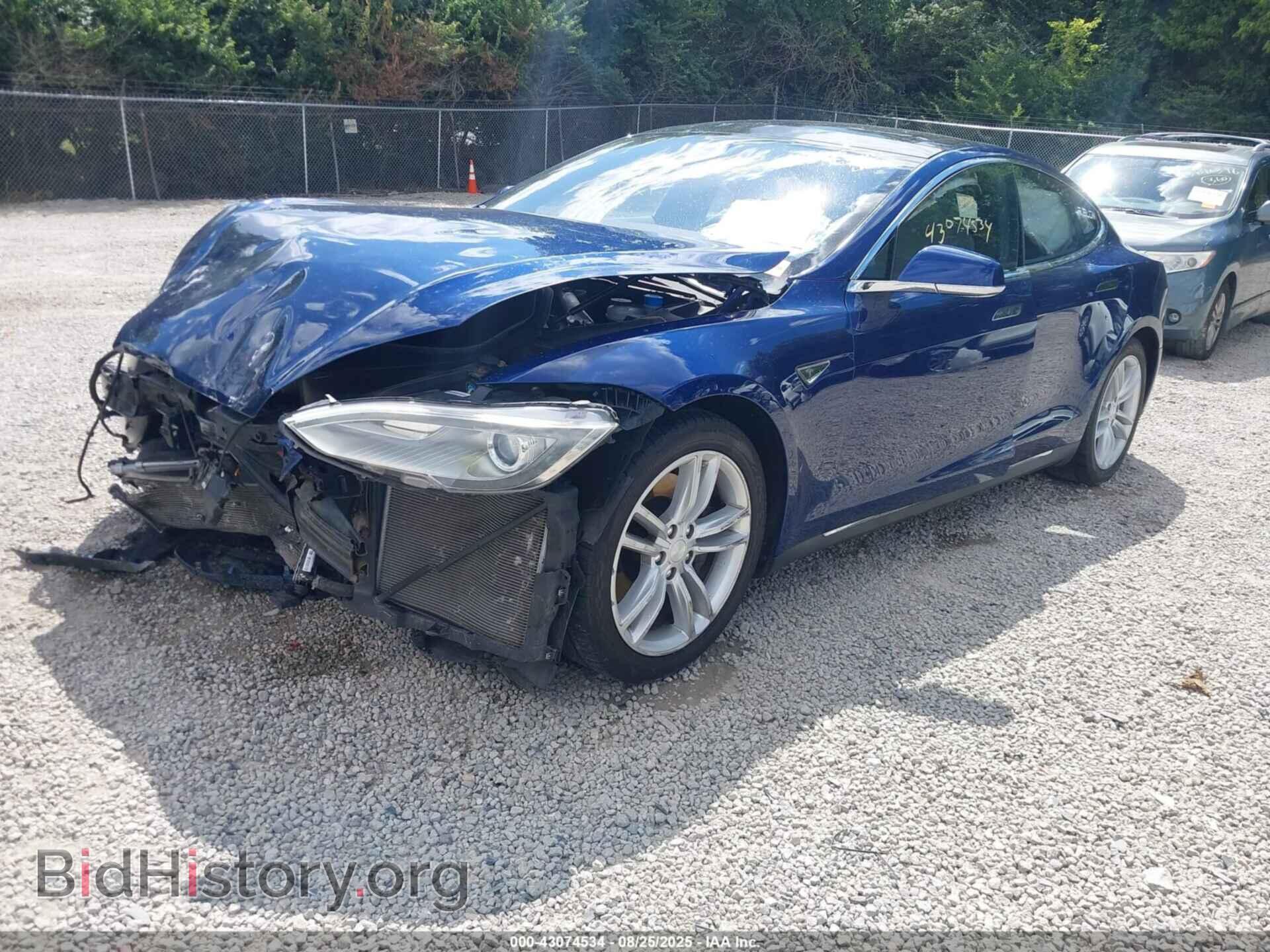 2015 TESLA MODEL S - VIN: 5YJSA1S28FF091877 - Фото 2