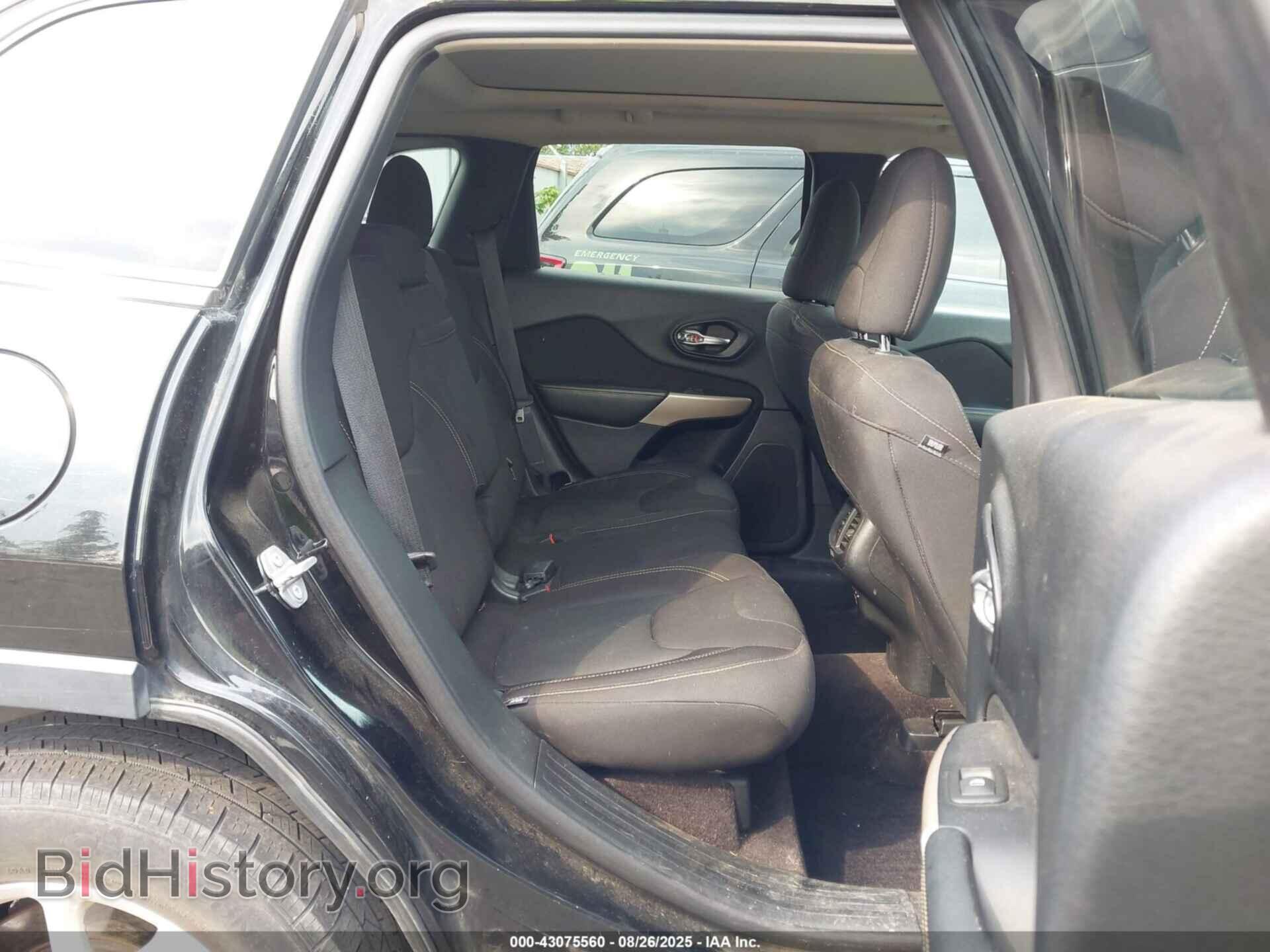 2017 JEEP CHEROKEE - VIN: 1C4PJMCB2HW576598 - Фото 8