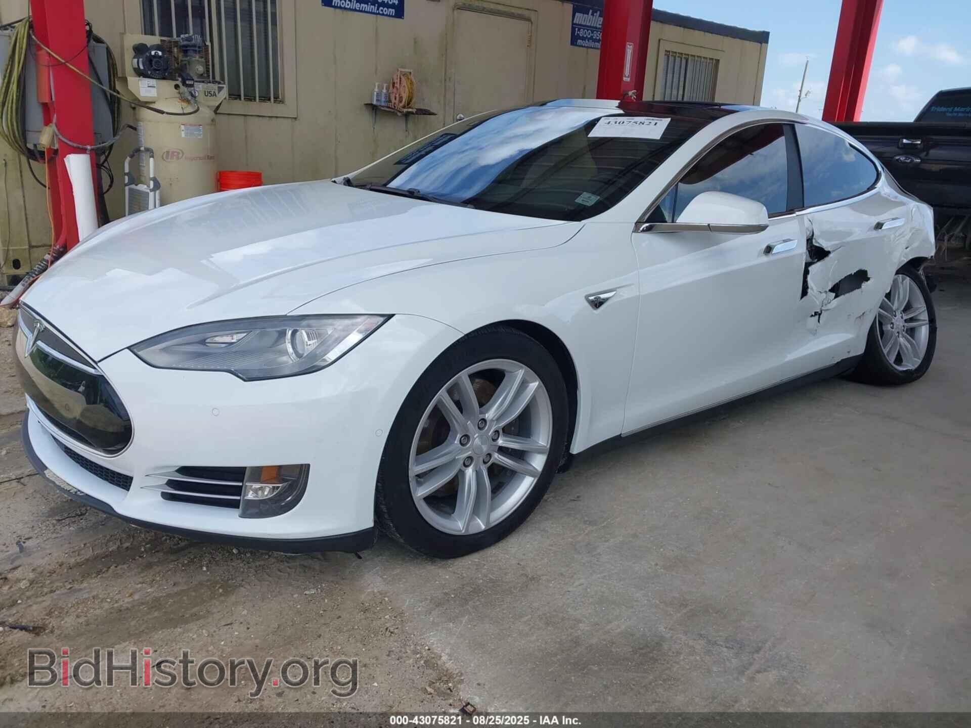 2015 TESLA MODEL S - VIN: 5YJSA1E16FF102958 - Photo 2