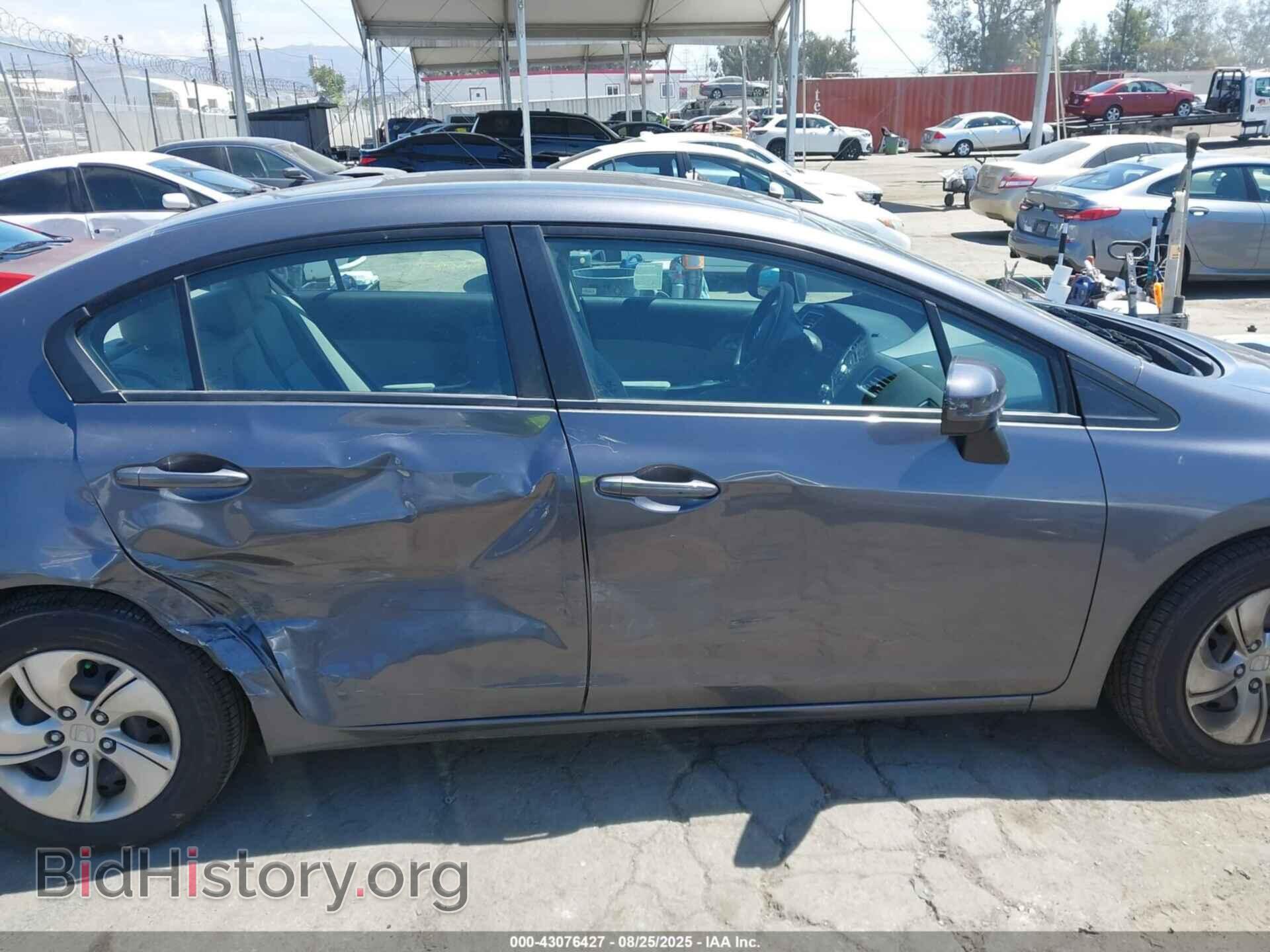 2015 HONDA CIVIC - VIN: 2HGFB2F53FH556862 - Фото 13