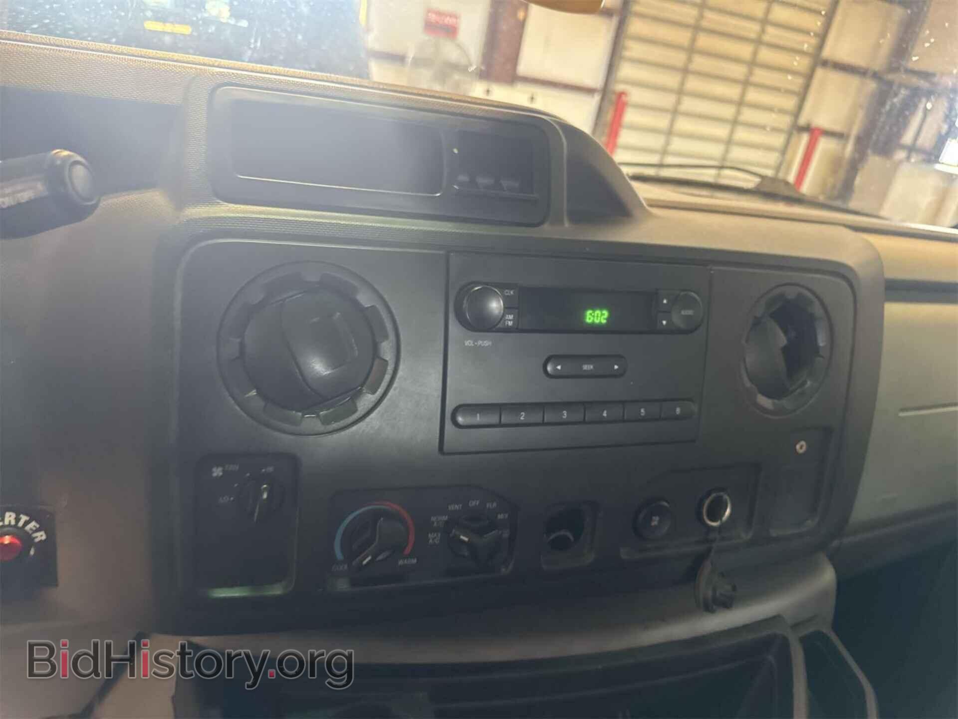 2013 FORD E-250 - VIN: 1FTNE2EL1DDA49776 - Фото 2