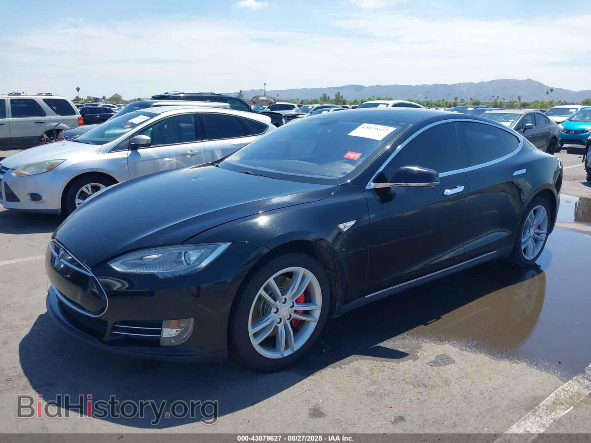 2014 TESLA MODEL S - VIN: 5YJSA1H18EFP35200 - Фото 2