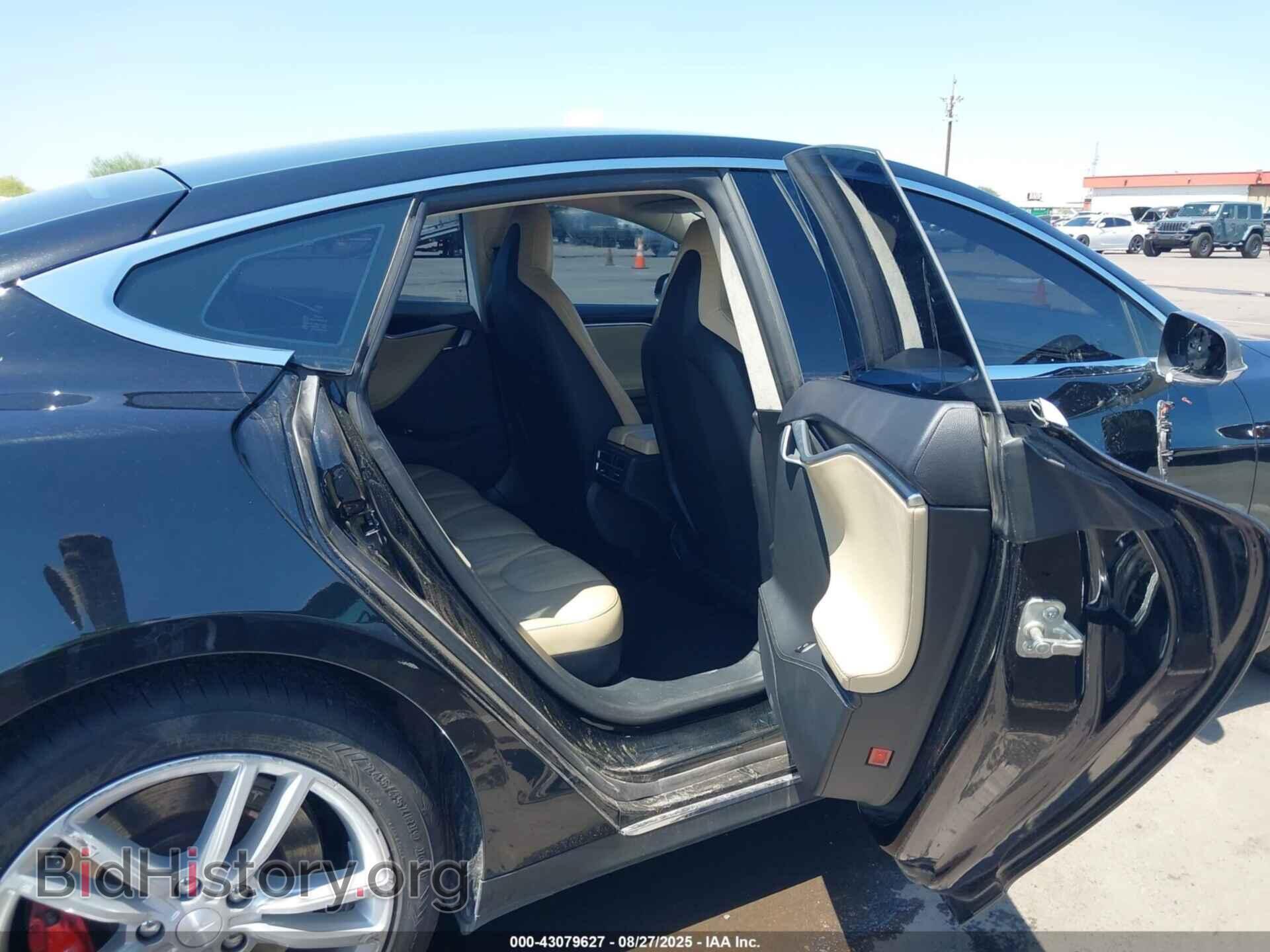 2014 TESLA MODEL S - VIN: 5YJSA1H18EFP35200 - Фото 8