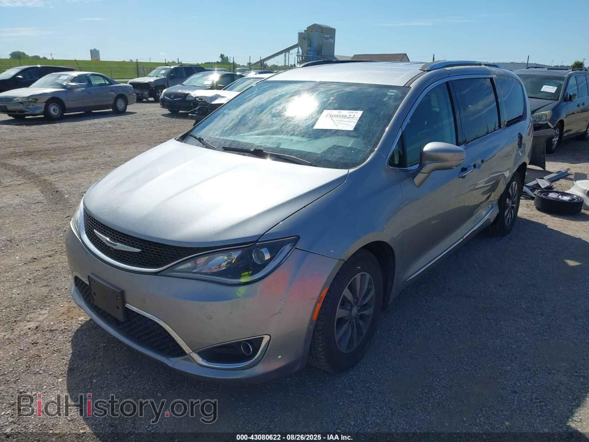 2019 CHRYSLER PACIFICA - VIN: 2C4RC1EG7KR605510 - Фото 2