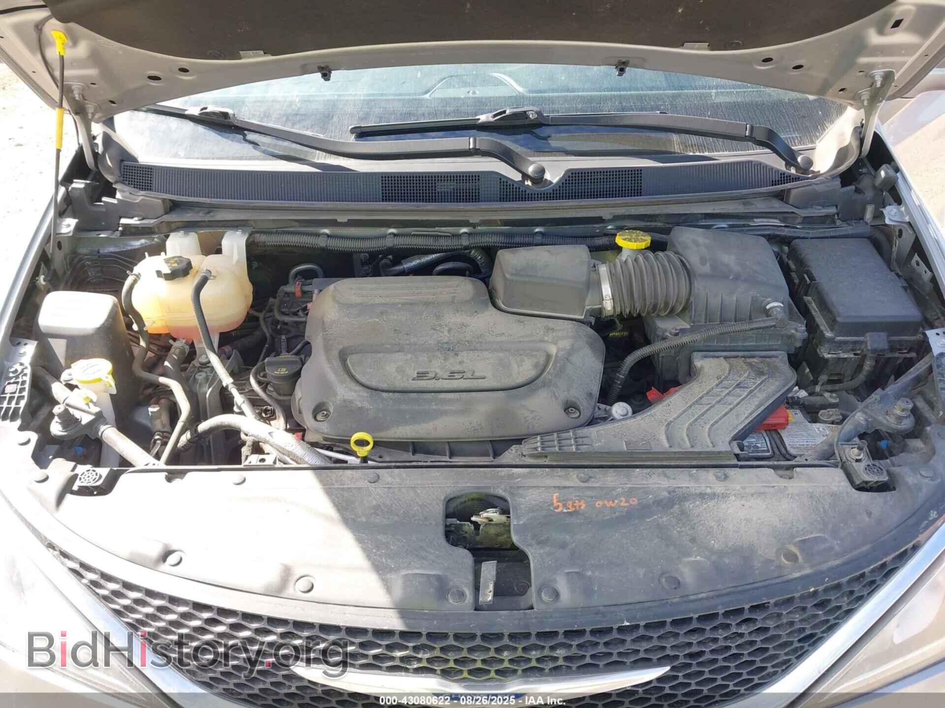 2019 CHRYSLER PACIFICA - VIN: 2C4RC1EG7KR605510 - Фото 10