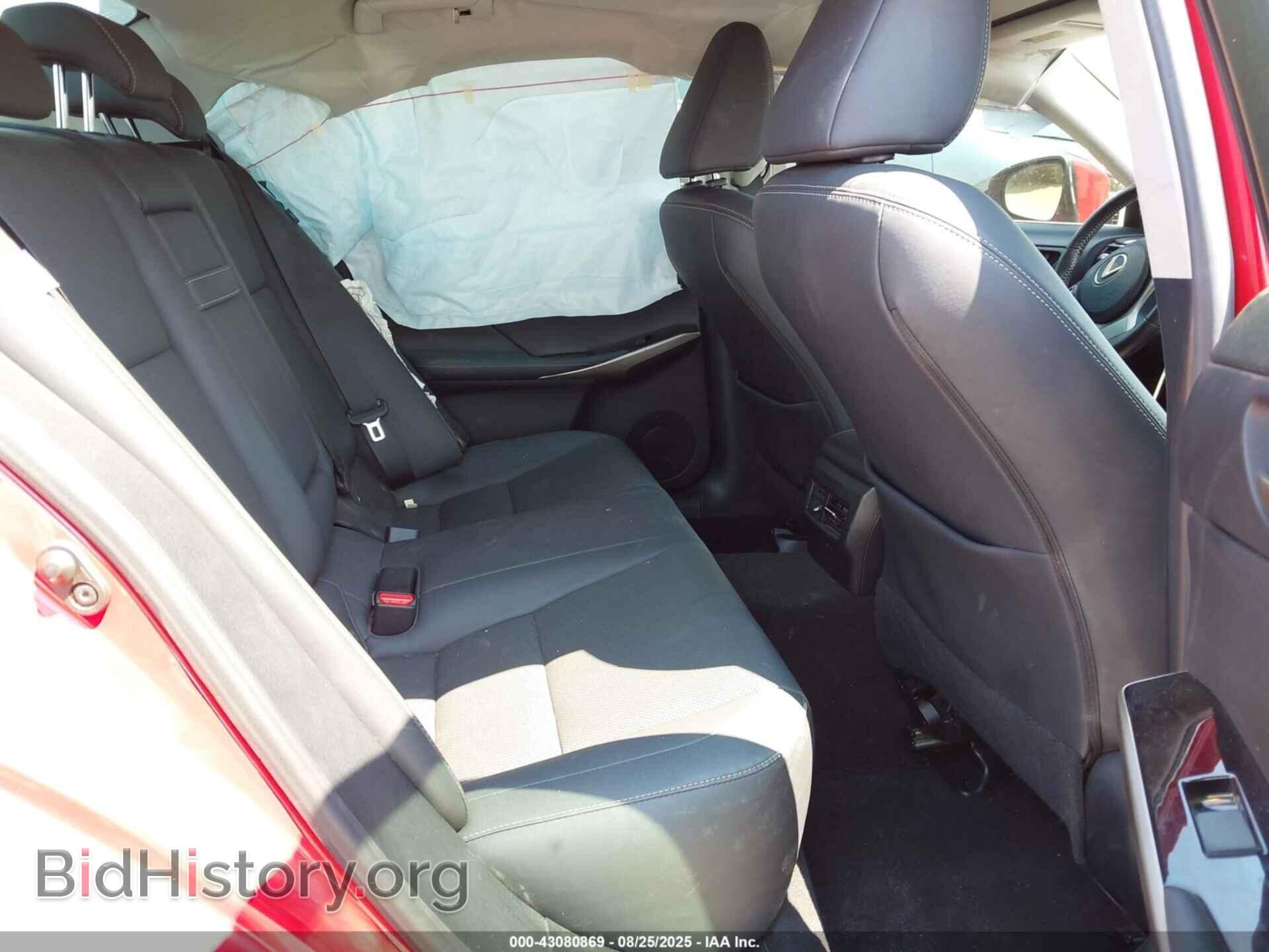 2020 LEXUS IS 300 - VIN: JTHAA1D2XL5103645 - Фото 8