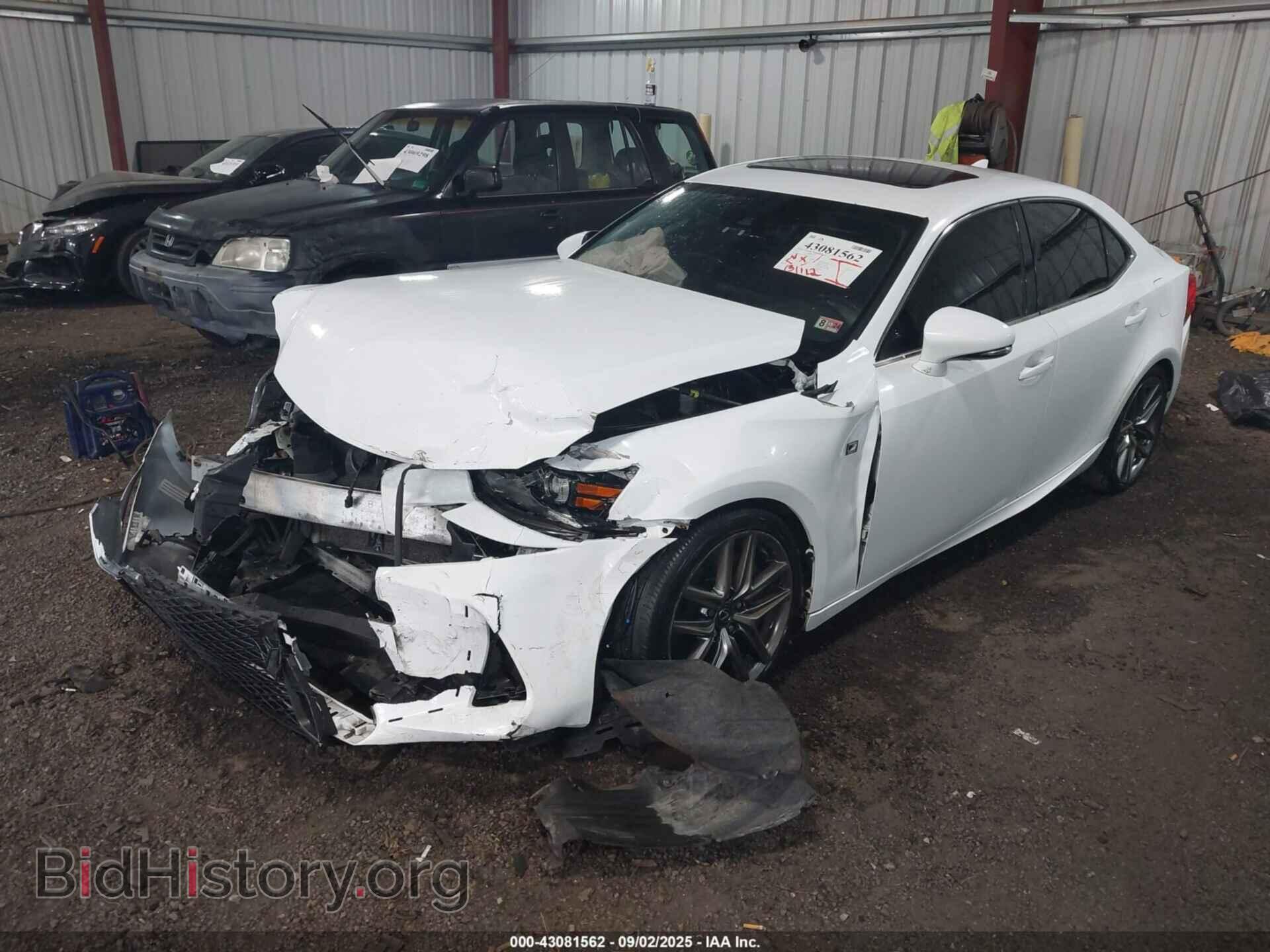 2017 LEXUS IS 350 - VIN: JTHCE1D23H5013905 - Photo 2