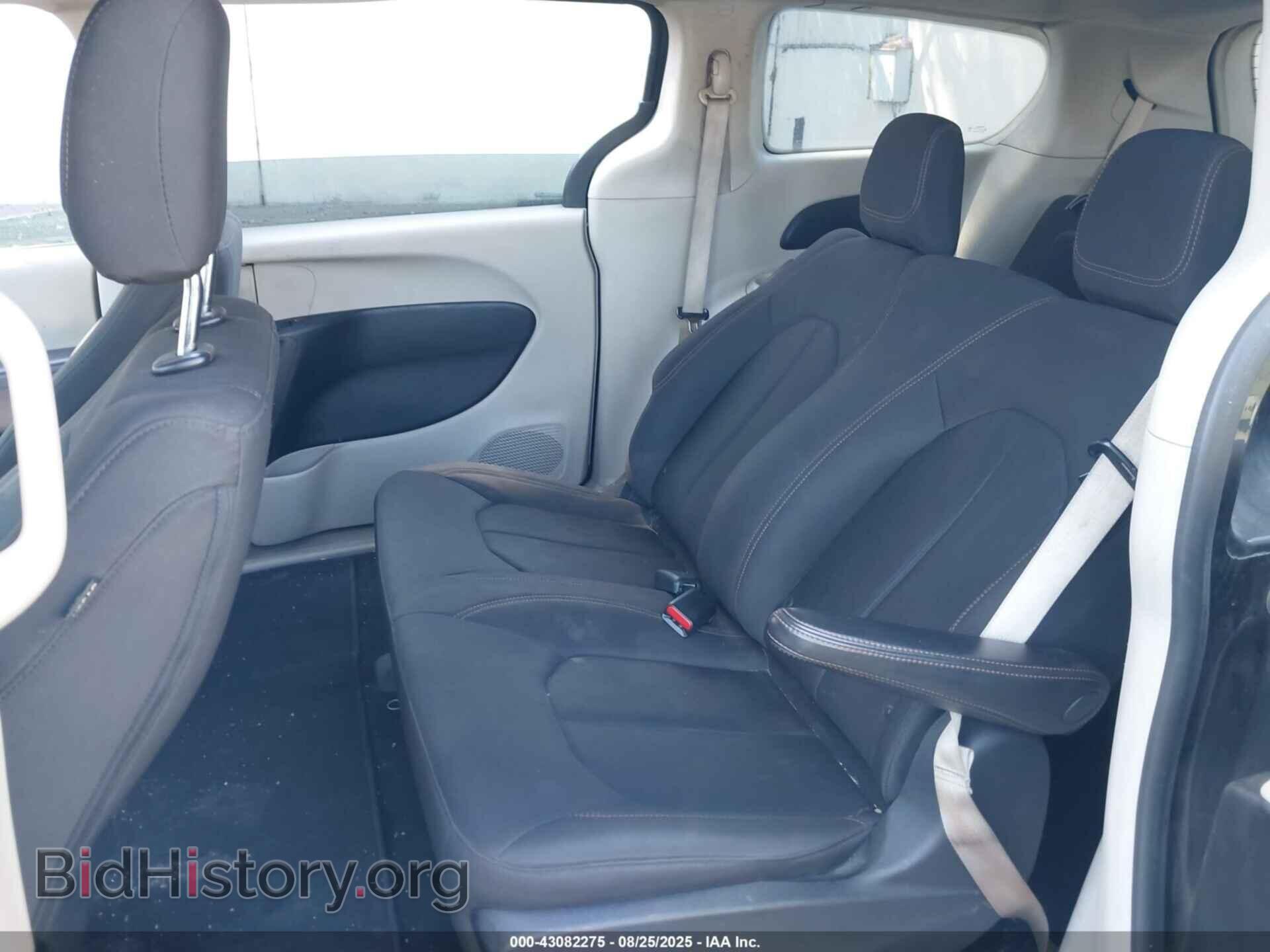 2018 CHRYSLER PACIFICA - VIN: 2C4RC1AG7JR275081 - Фото 8