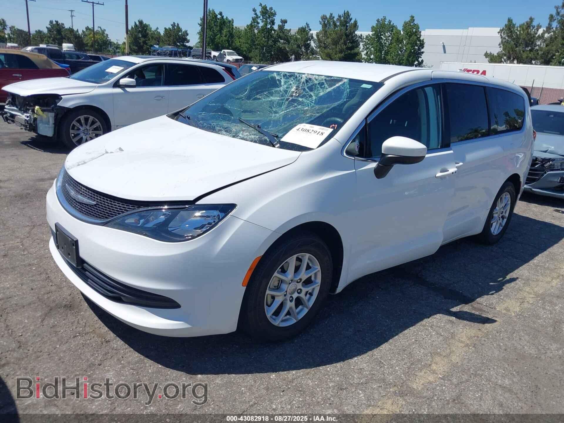 2017 CHRYSLER PACIFICA - VIN: 2C4RC1DG1HR725698 - Photo 2
