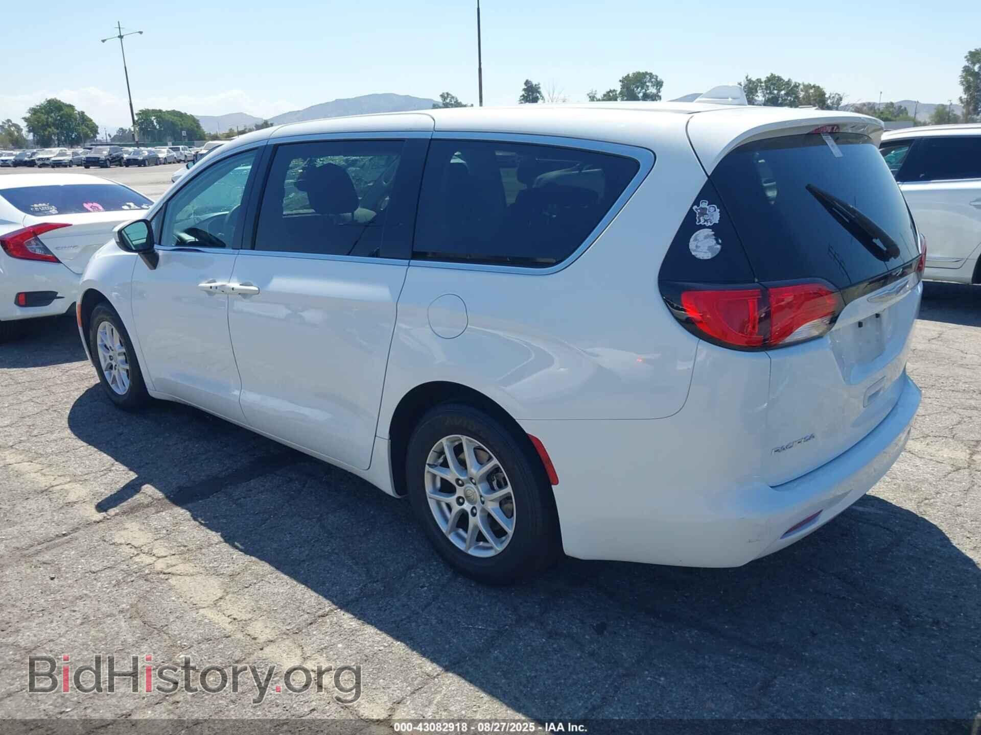 2017 CHRYSLER PACIFICA - VIN: 2C4RC1DG1HR725698 - Photo 3