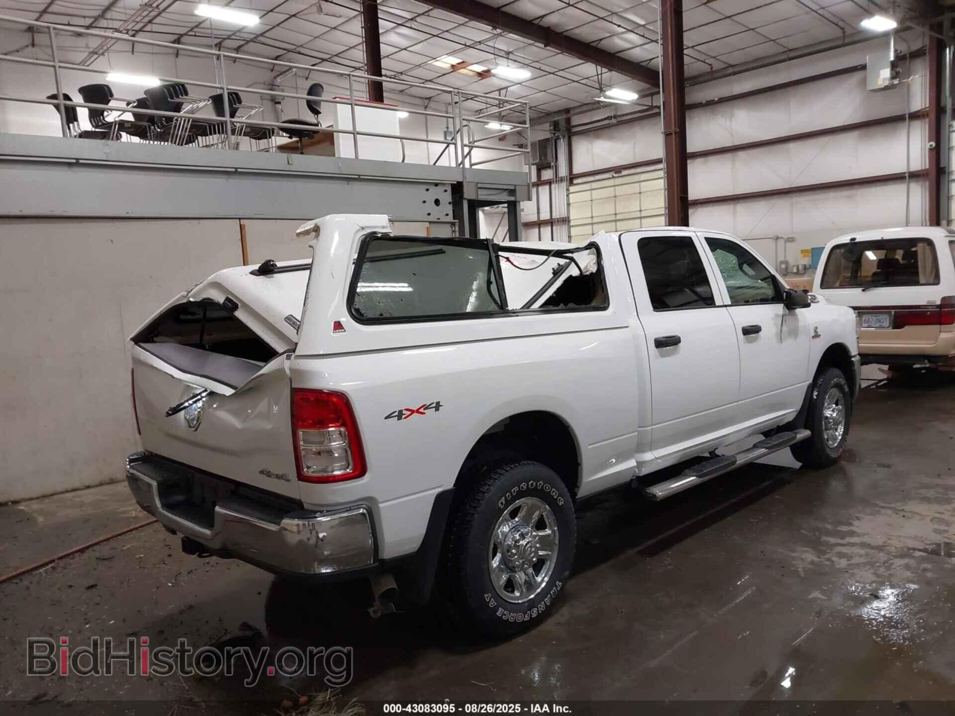 2023 RAM 2500 - VIN: 3C6UR5CL7PG503872 - Фото 4