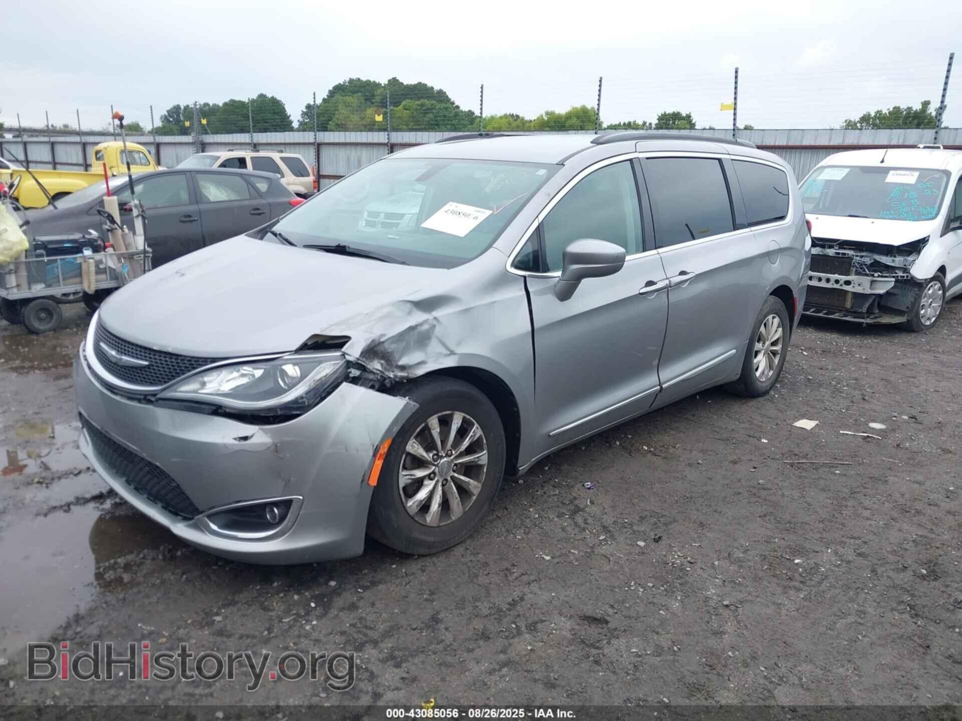 2017 CHRYSLER PACIFICA - VIN: 2C4RC1BG4HR642740 - Фото 2