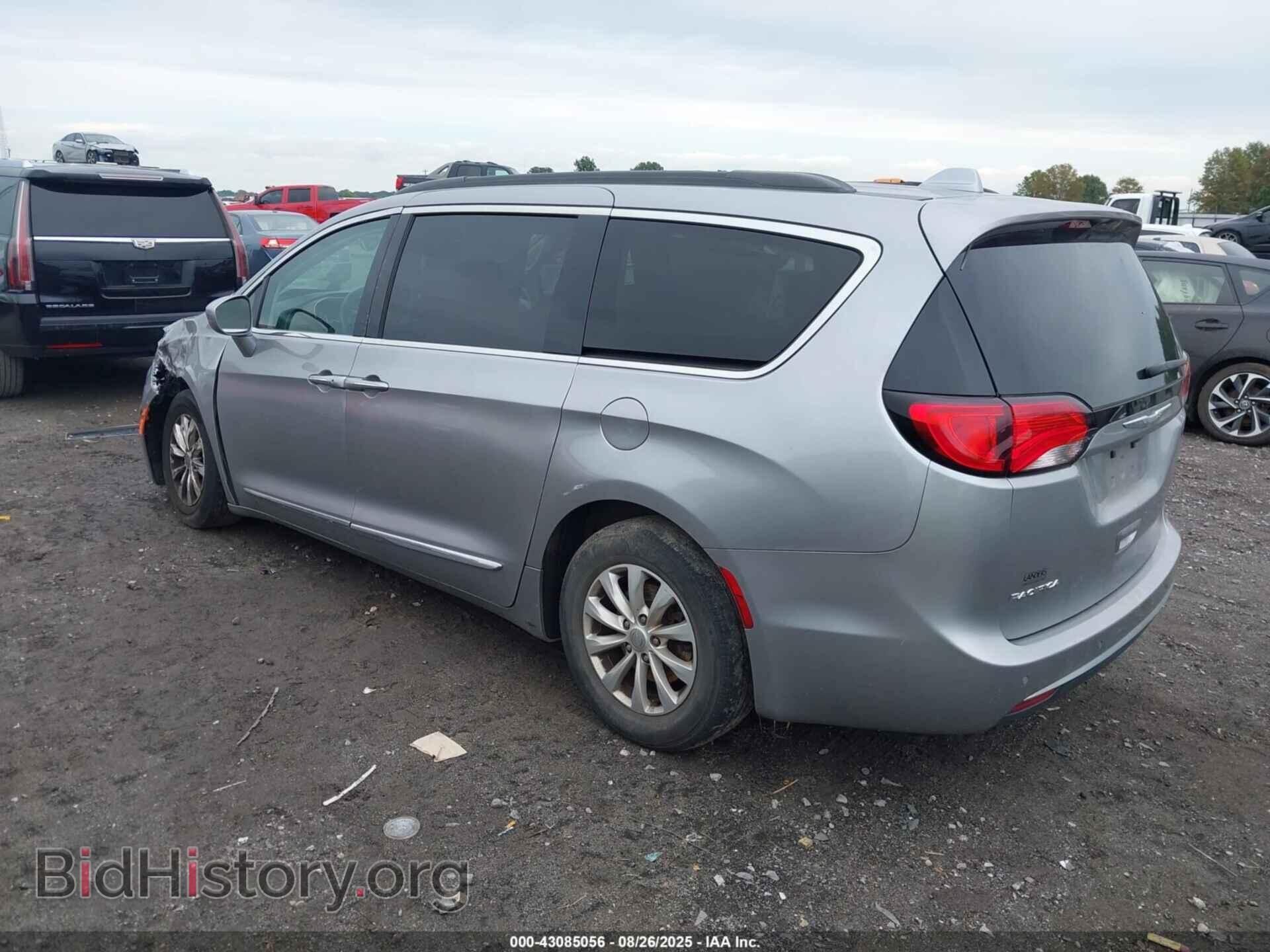 2017 CHRYSLER PACIFICA - VIN: 2C4RC1BG4HR642740 - Фото 3