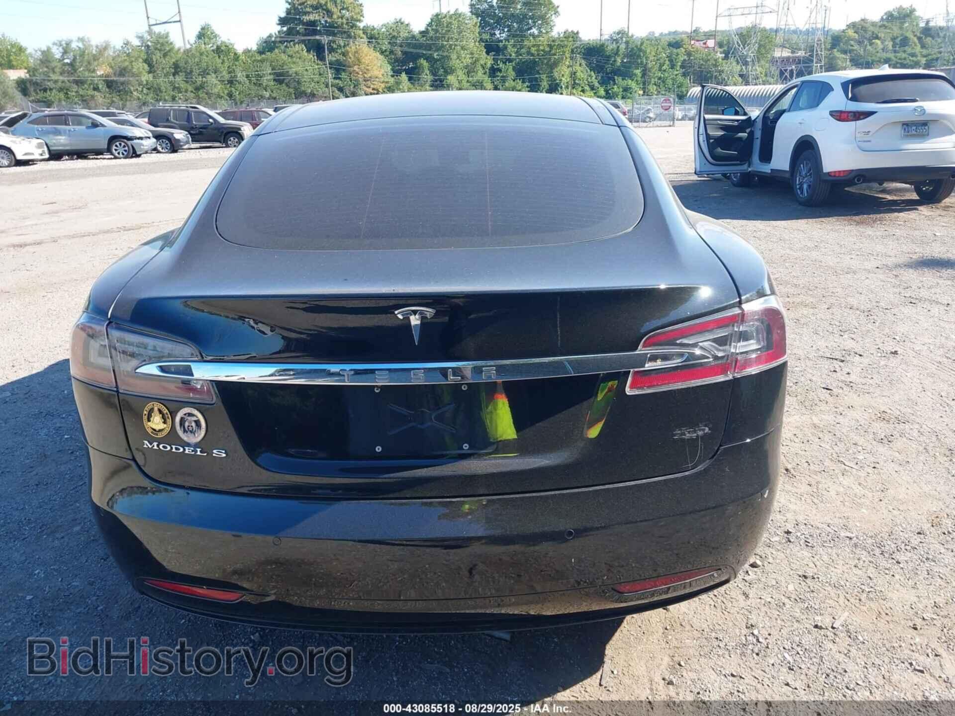 2016 TESLA MODEL S - VIN: 5YJSA1E22GF168370 - Фото 16