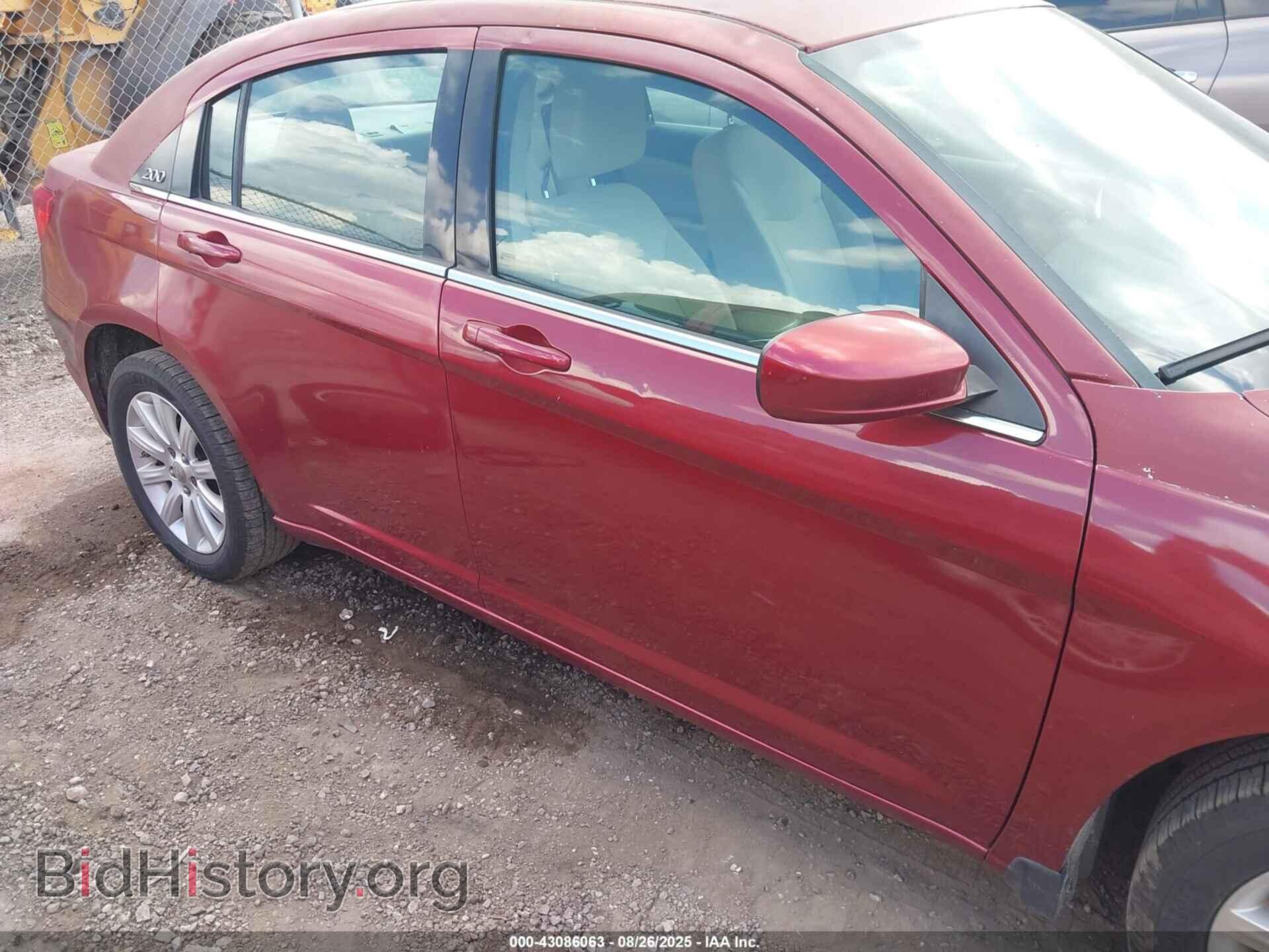 2014 CHRYSLER 200 - VIN: 1C3CCBBBXEN192833 - Фото 13