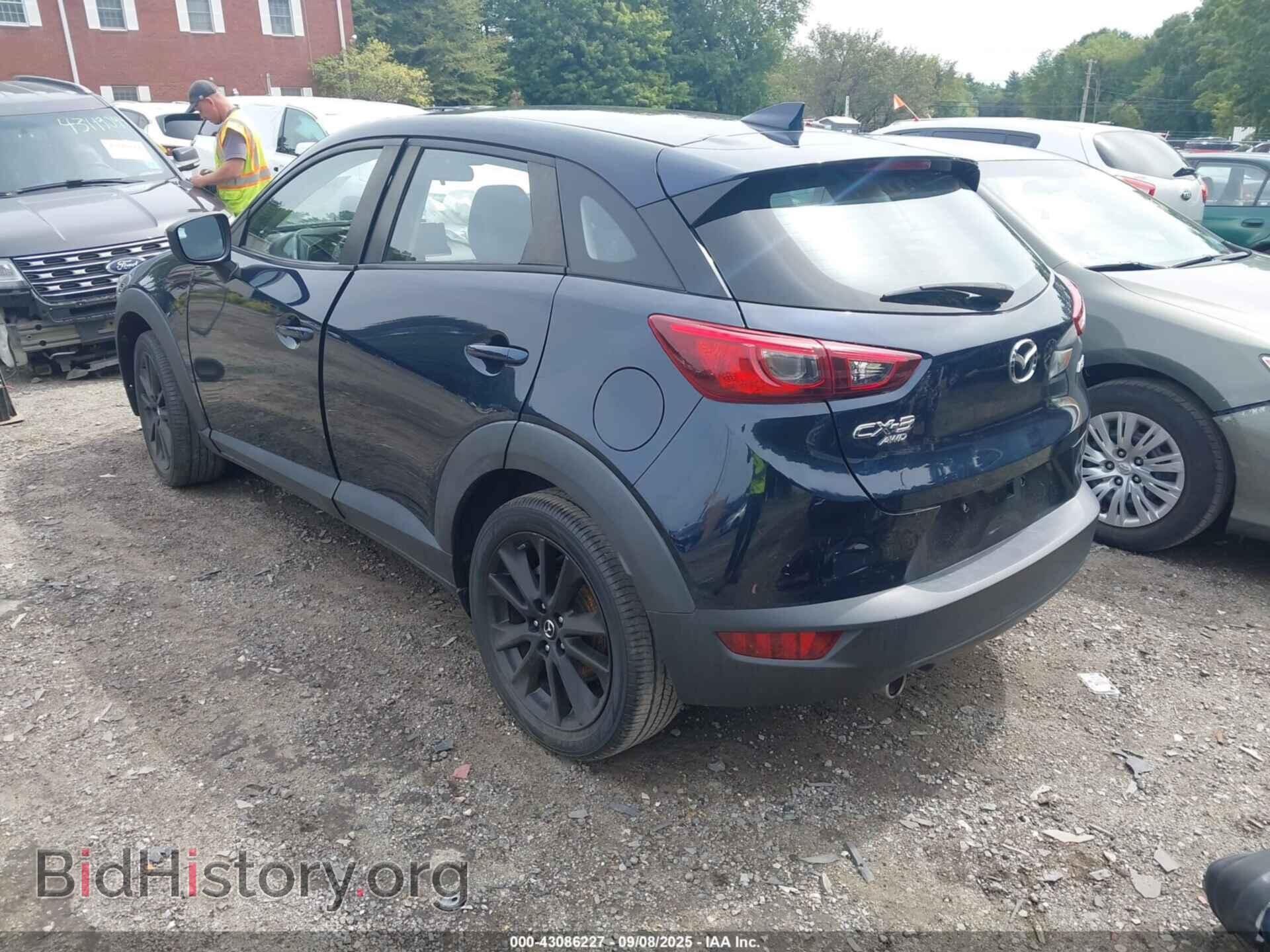2018 MAZDA CX-3 - VIN: JM1DKFC7XJ0327045 - Фото 3